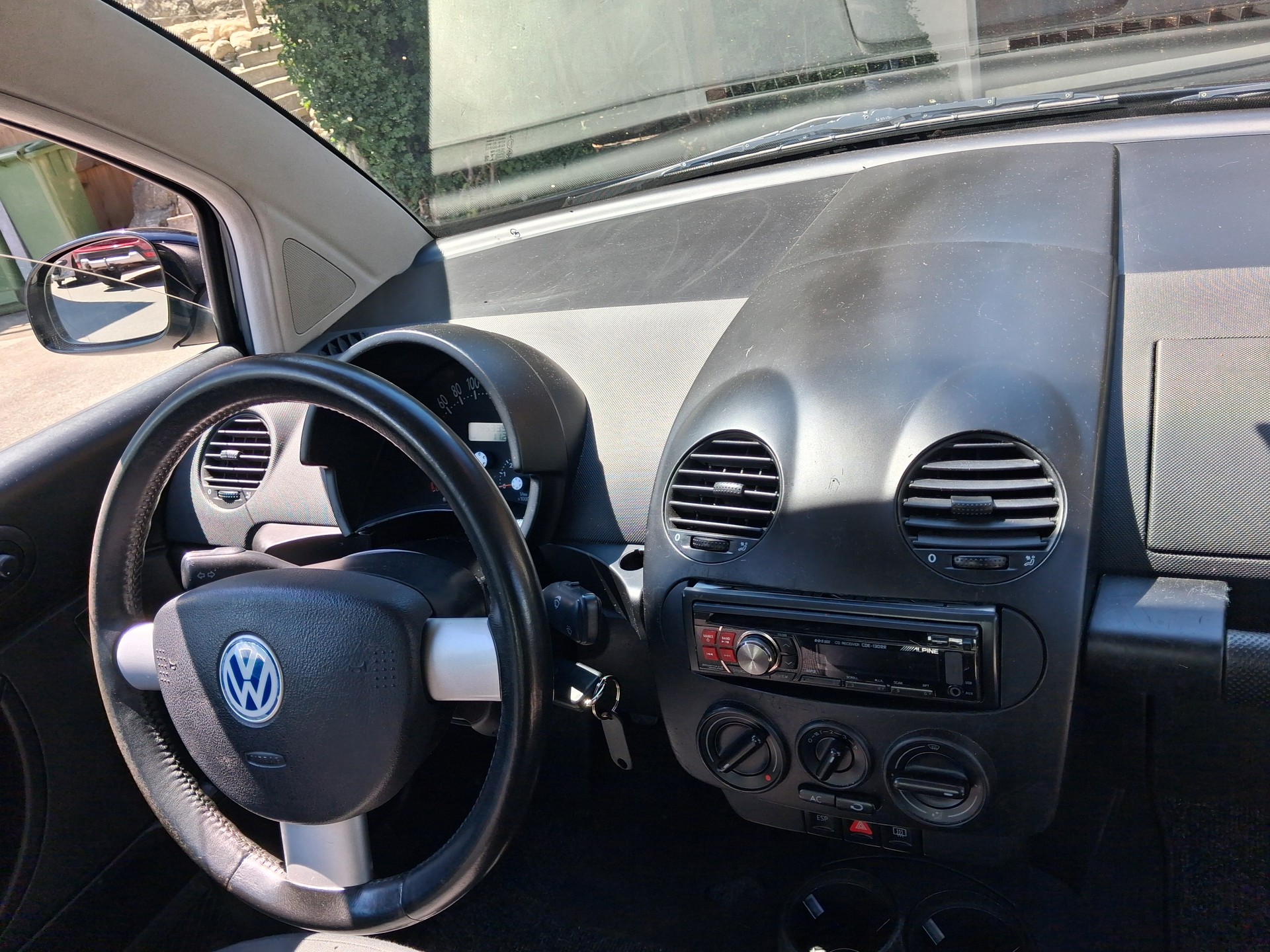 VW 1. 6-image-7