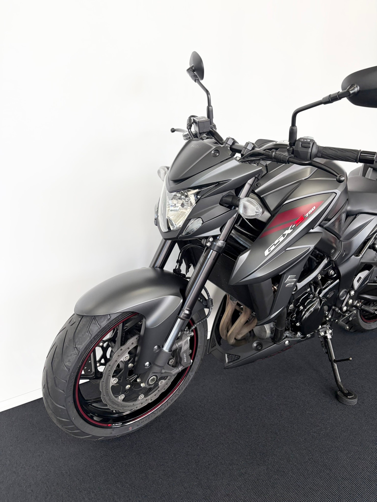 SUZUKI GSX-S 750 ABS-image-6