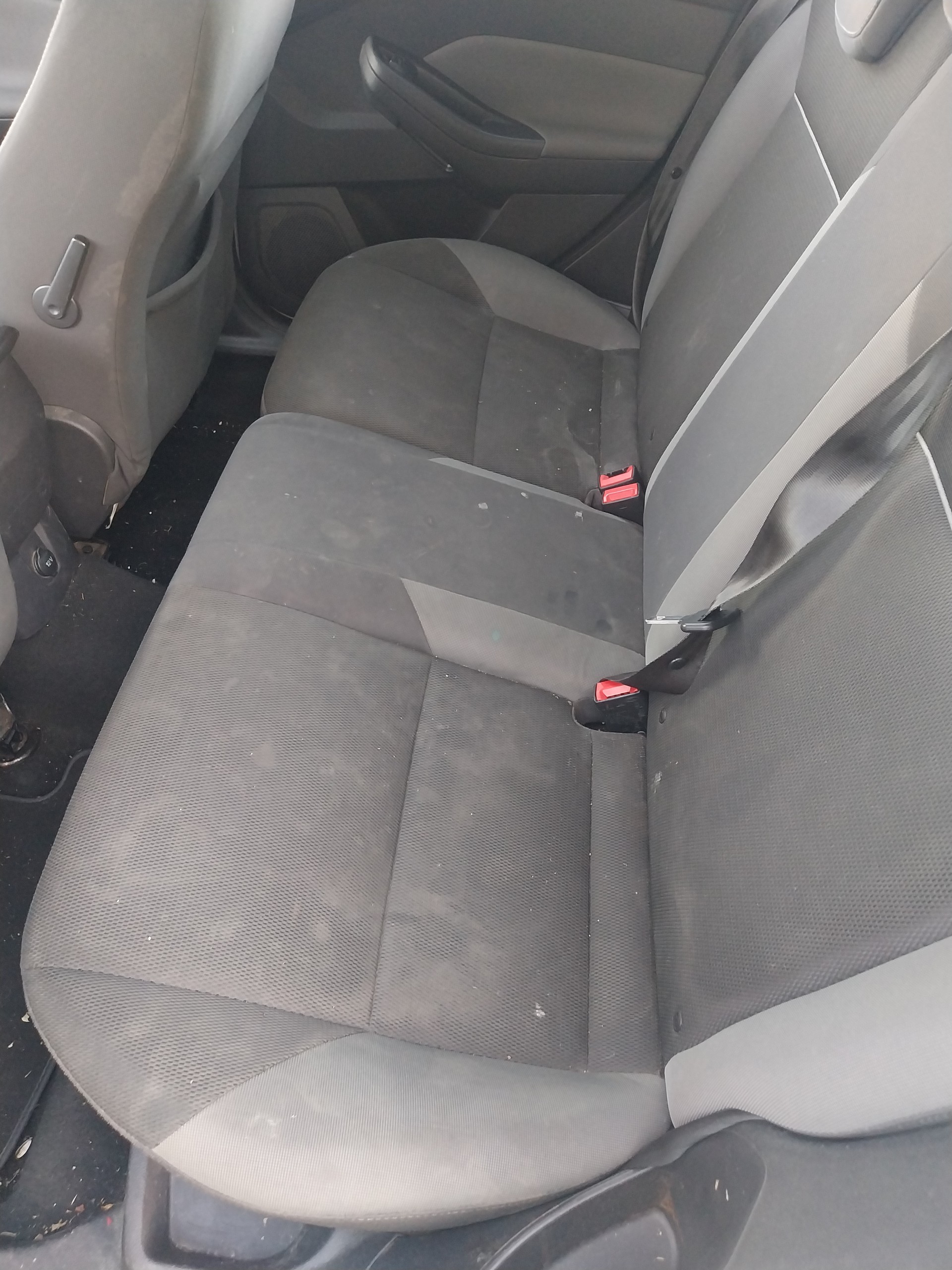 FORD Focus 1.6 TDCi Trend-image-11