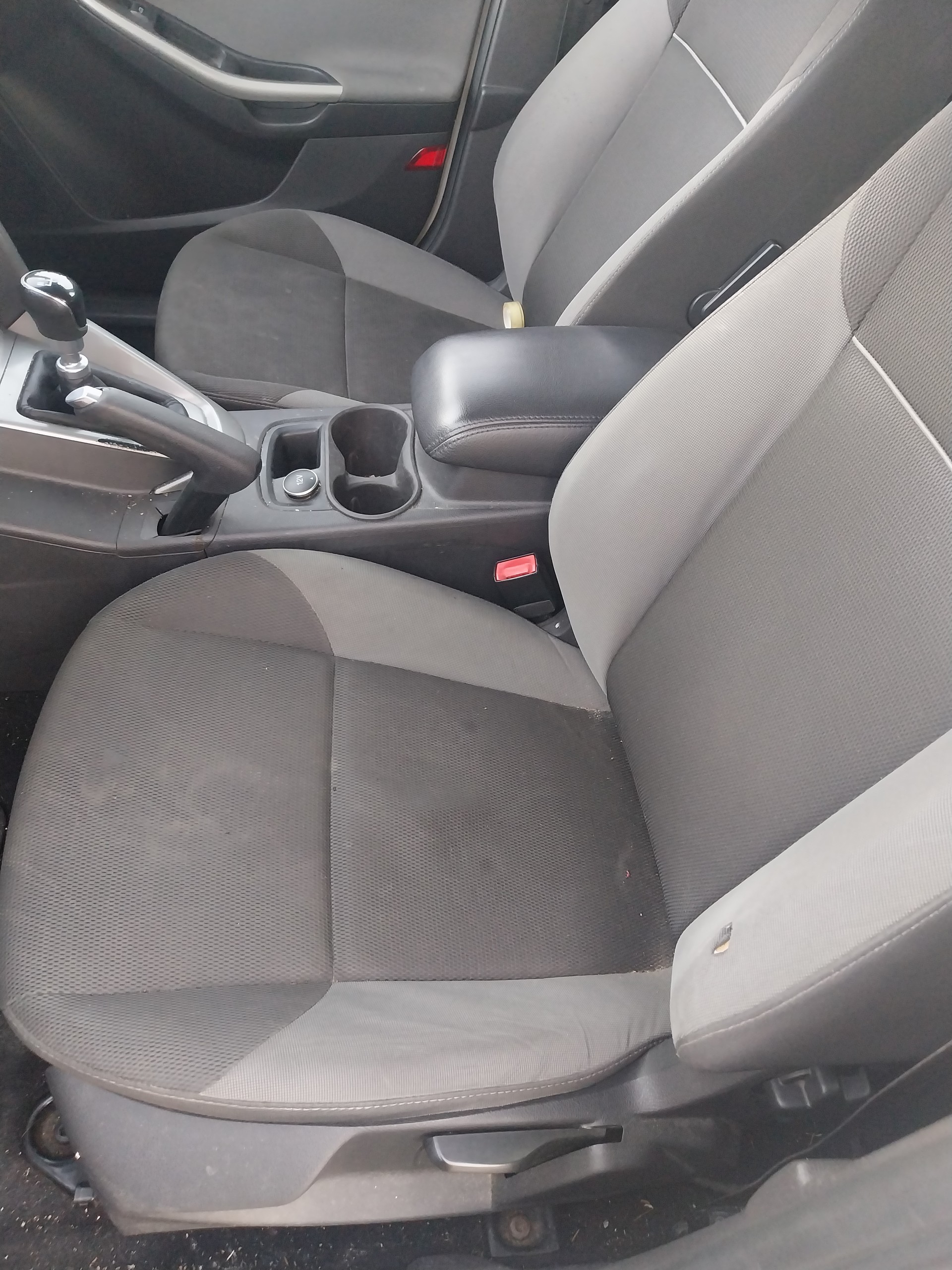 FORD Focus 1.6 TDCi Trend-image-7