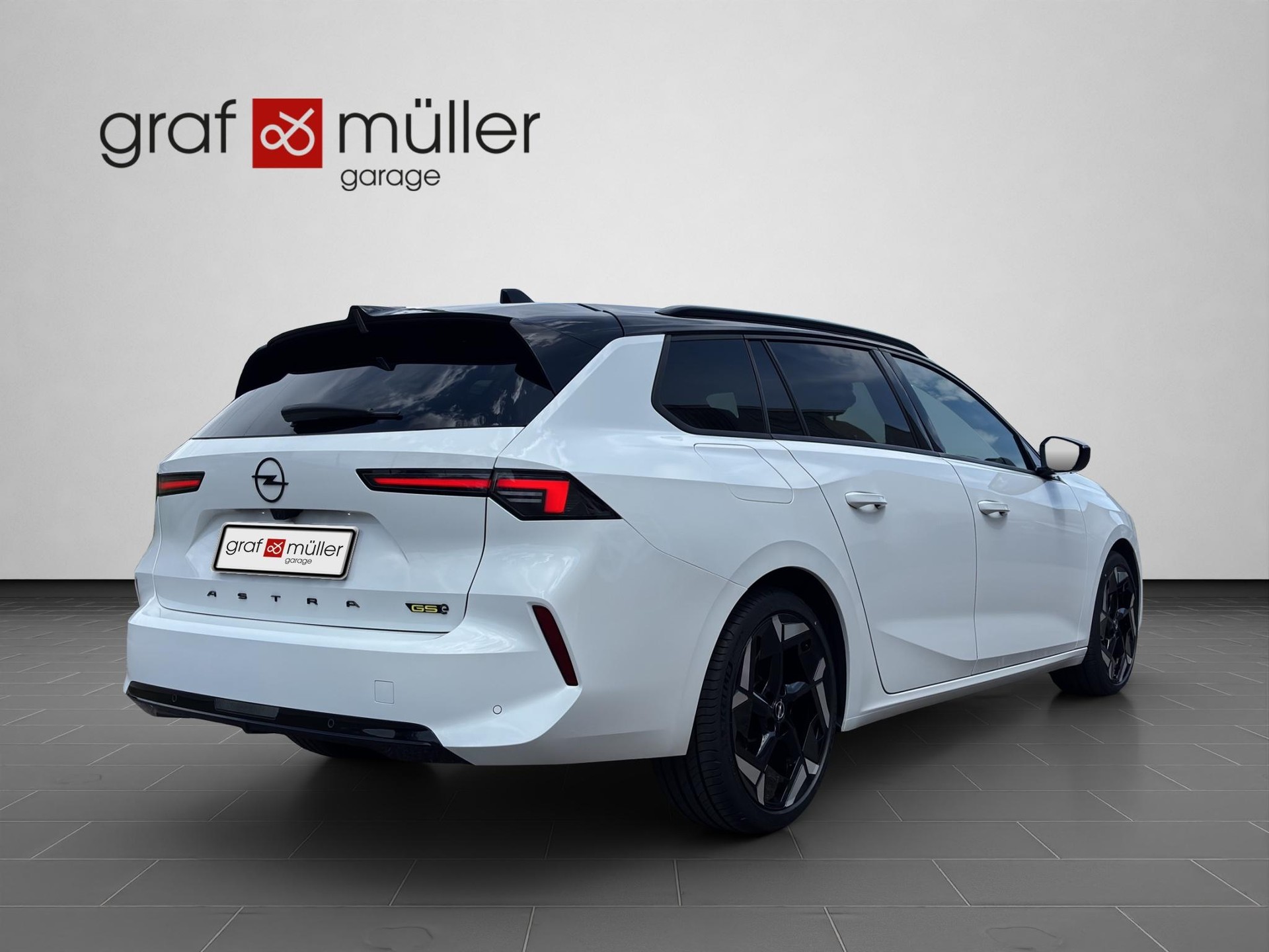 OPEL Astra Sports Tourer 1.6 T PHEV 225 GSe-image-15