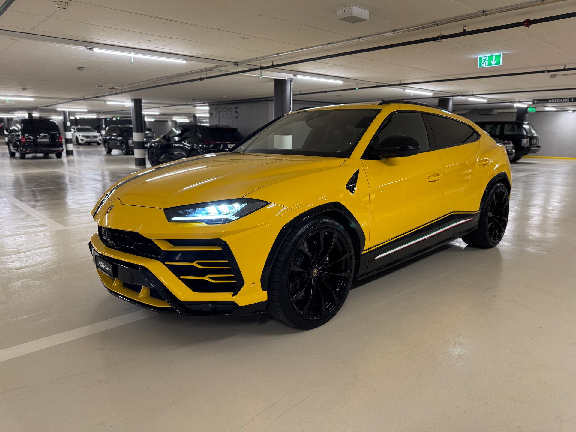 LAMBORGHINI Urus E-Gear-image-0