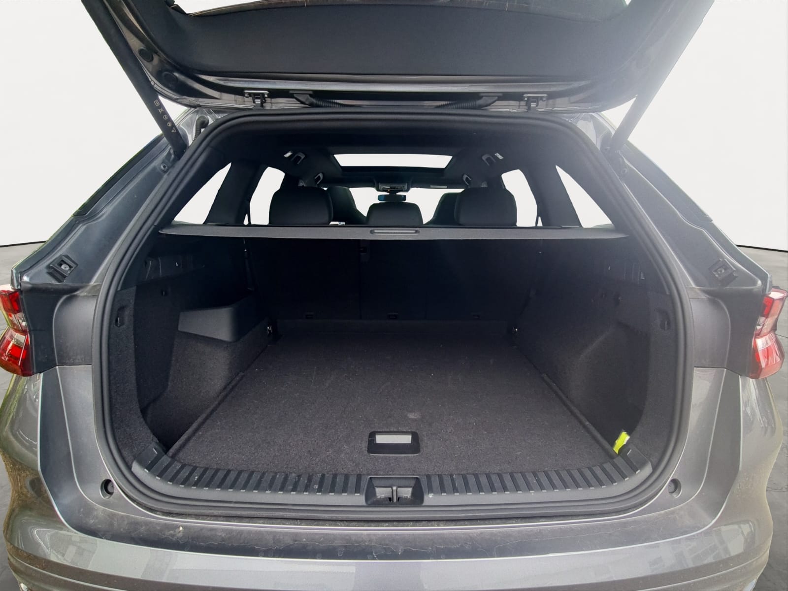 SKODA Kodiaq 2.0 TDI Sportline-image-8