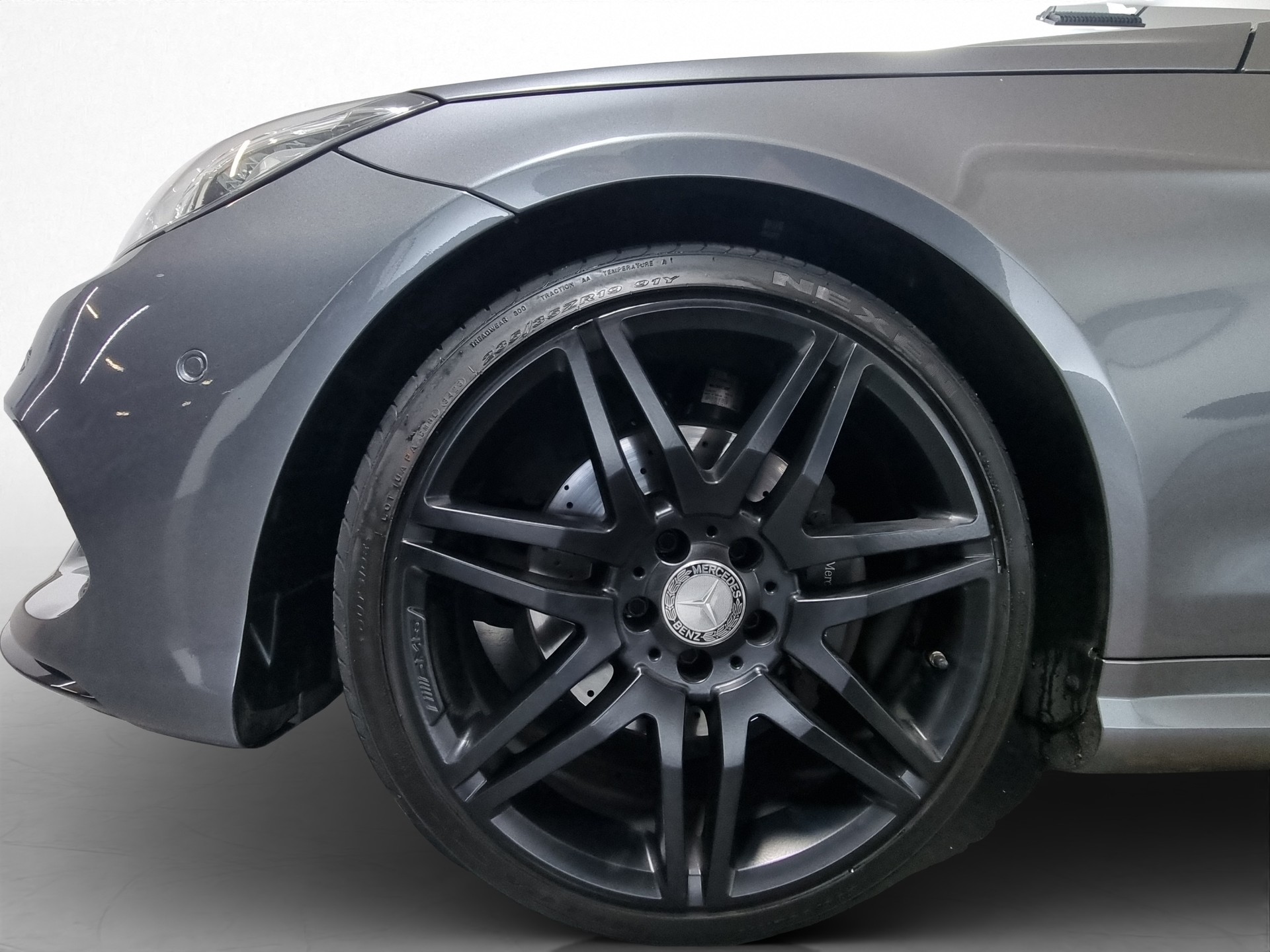 MERCEDES-BENZ E 250 A207 Cabriolet-image-15