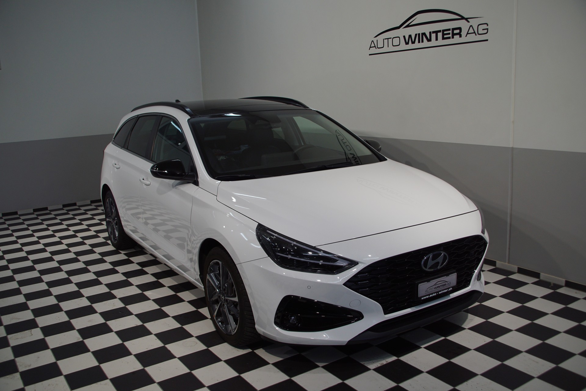 HYUNDAI i30 Wagon 1.5 T-GDi Vertex 48V MH DCT *swiss*-image-0