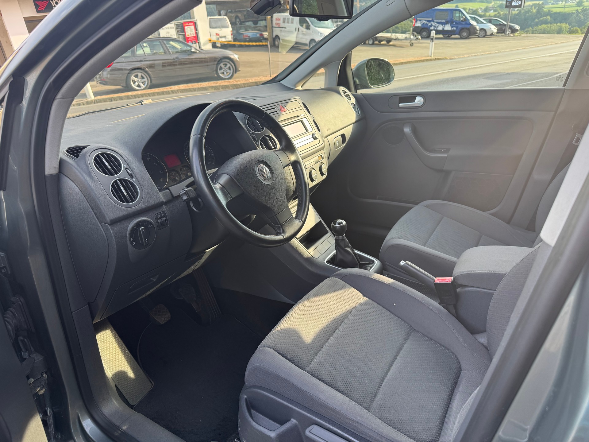 VW Golf Plus 2.0 FSI Comfortline-image-5