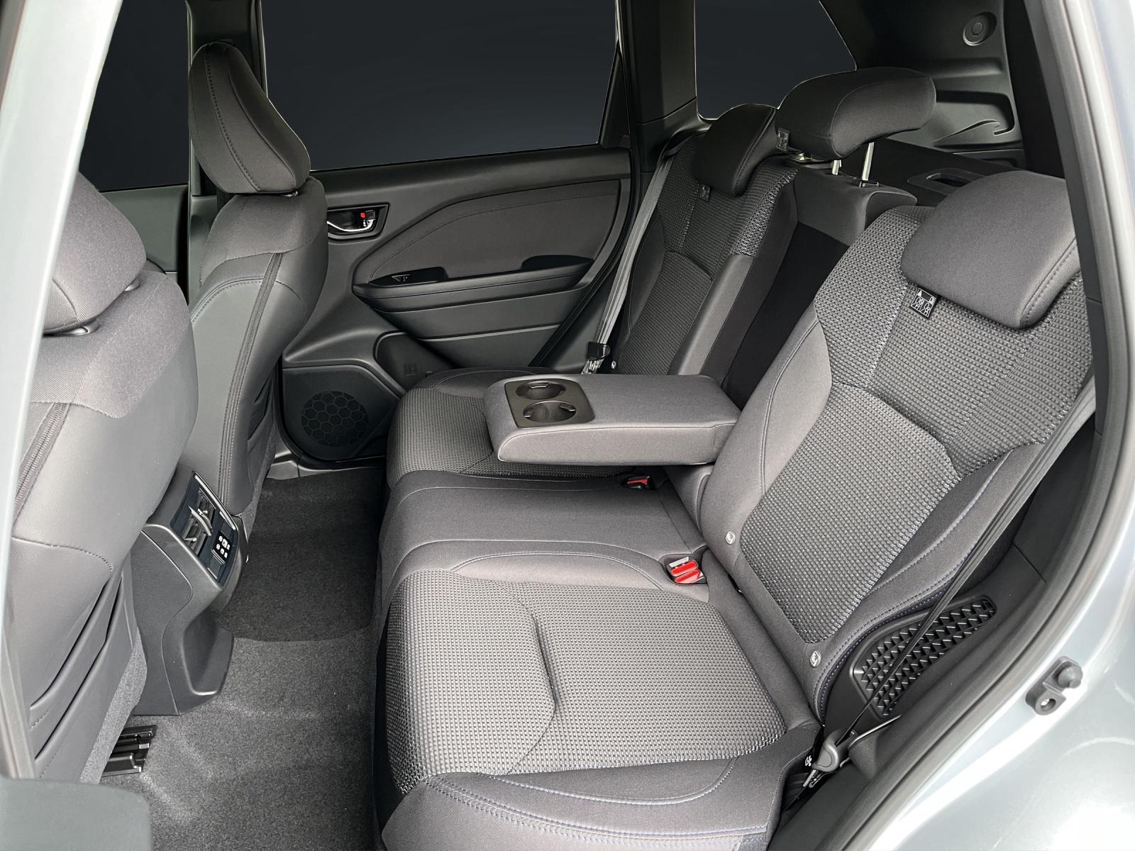 SUBARU Forester Station 2.0i e-Boxer Swiss Plus-image-9