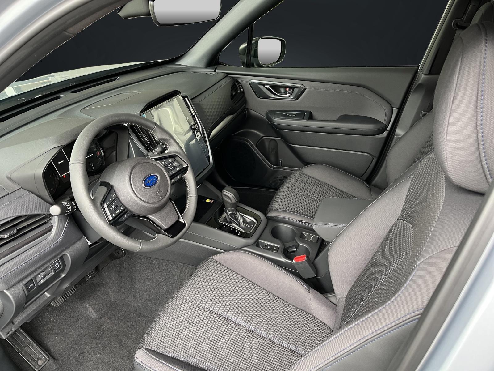 SUBARU Forester Station 2.0i e-Boxer Swiss Plus-image-10