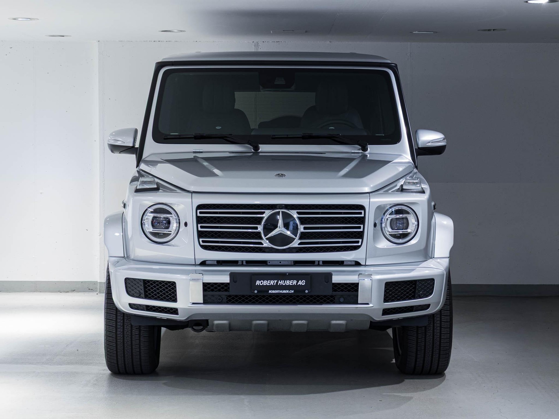 MERCEDES-BENZ G 500-image-2