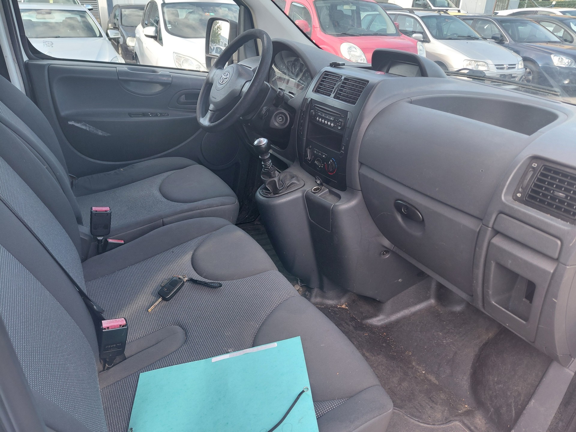TOYOTA Proace 2.0D Glass Van Luna L1H1 . 3 Plätze Klimaanlage-image-10