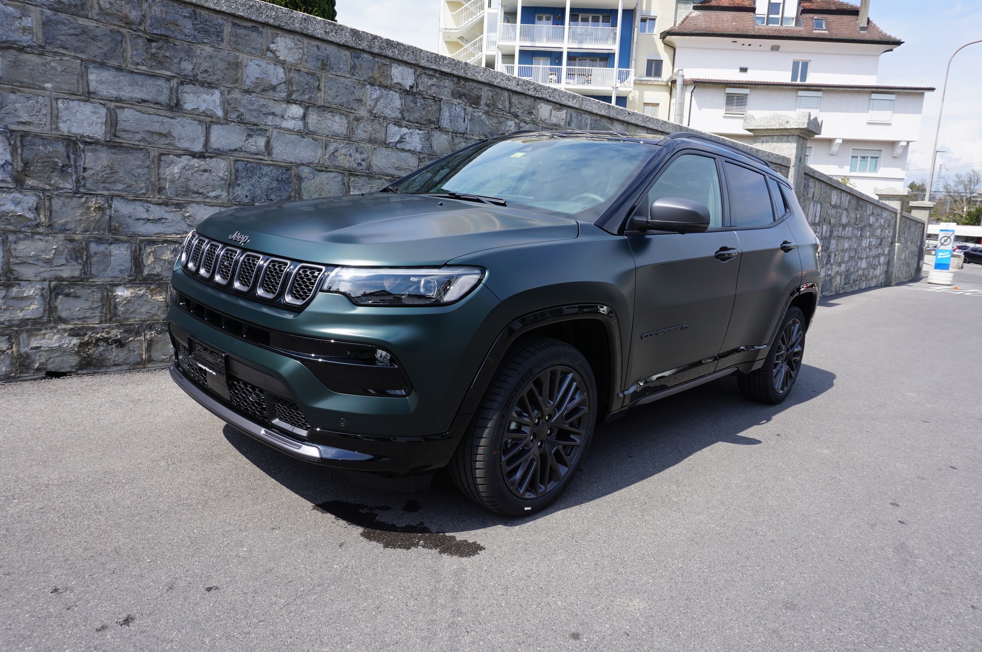 JEEP Compass 4x2 1.3 Turbo 80th Anniversary DKG-image-1