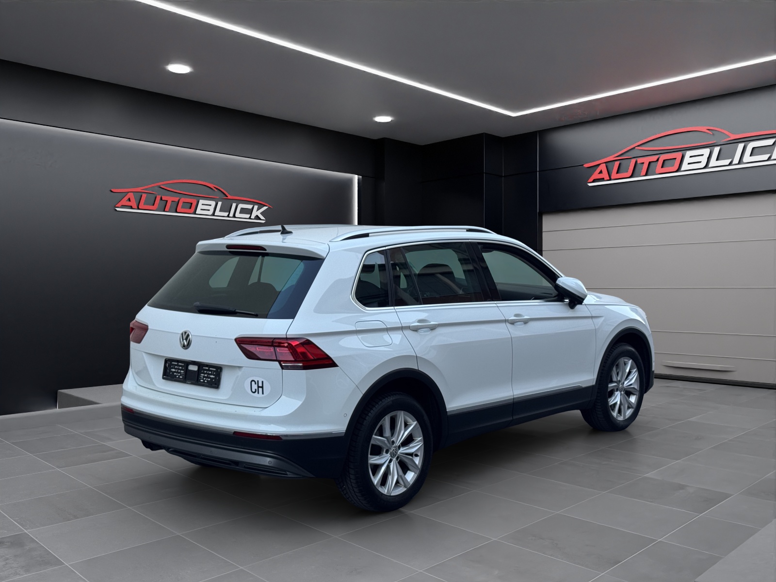 VW Tiguan 2.0 TDI 190-PS SCR Highline 4Motion DSG-image-3