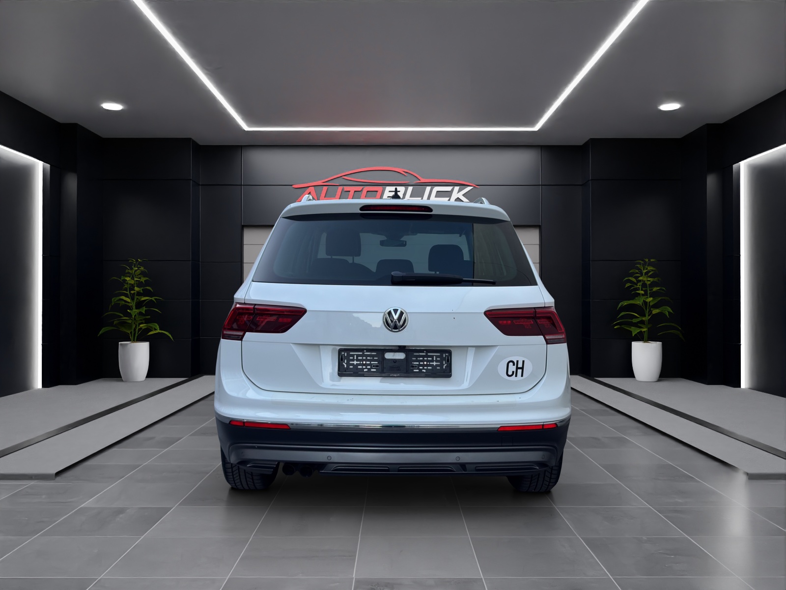 VW Tiguan 2.0 TDI 190-PS SCR Highline 4Motion DSG-image-5