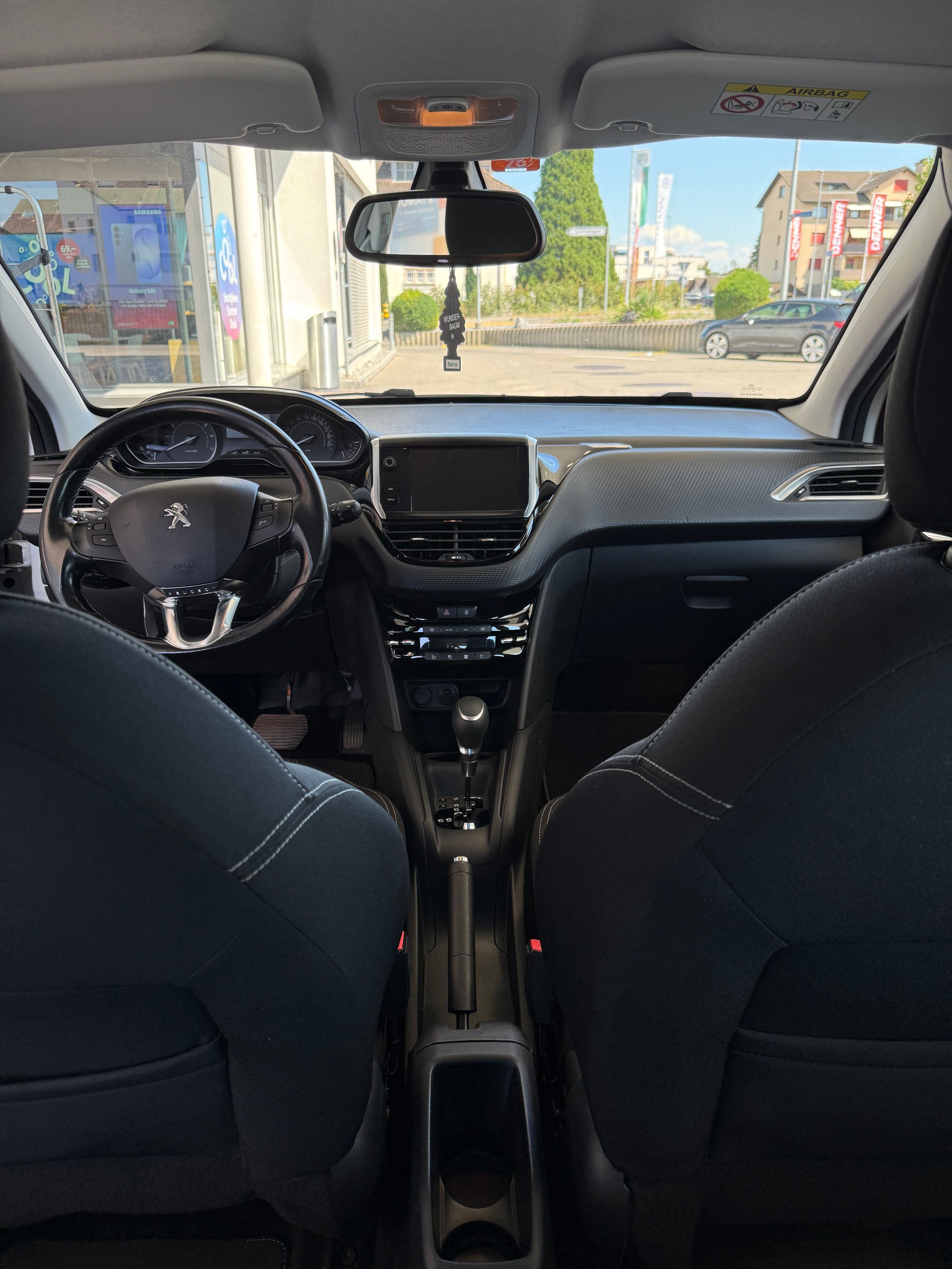 PEUGEOT 1.2 PureTech Allure S/S-image-3
