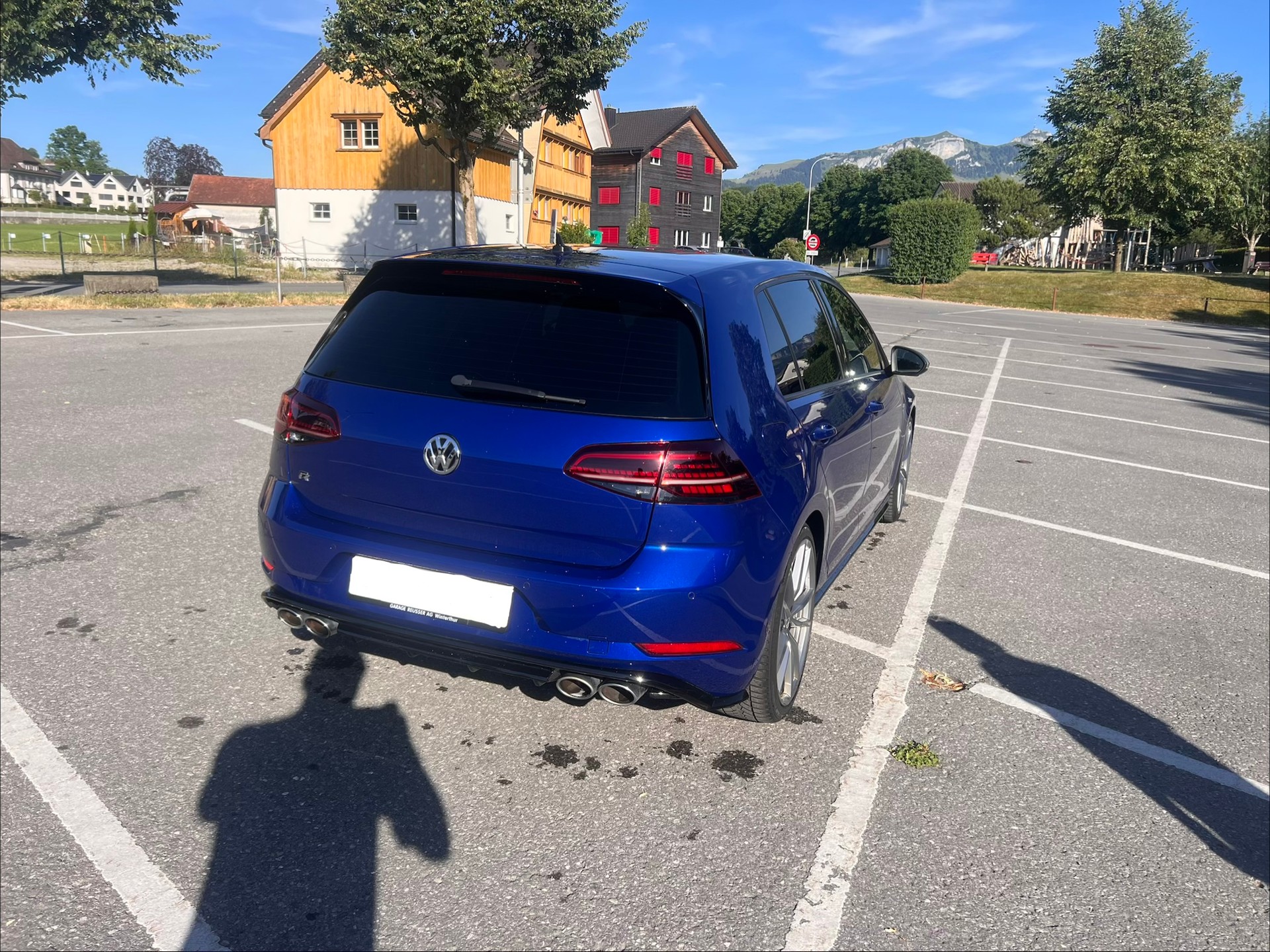 VW 2.0 TSI R 4Motion DSG-image-2