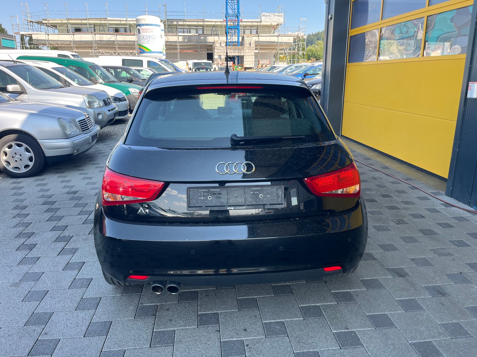 AUDI A1 Sportback 1.4 TFSI Ambition S-tronic-image-4