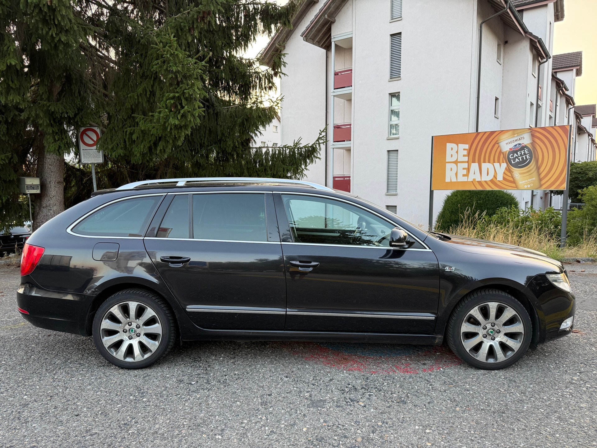 SKODA Superb Combi 2.0 TDi AllDrive4x4 DSG-image-6