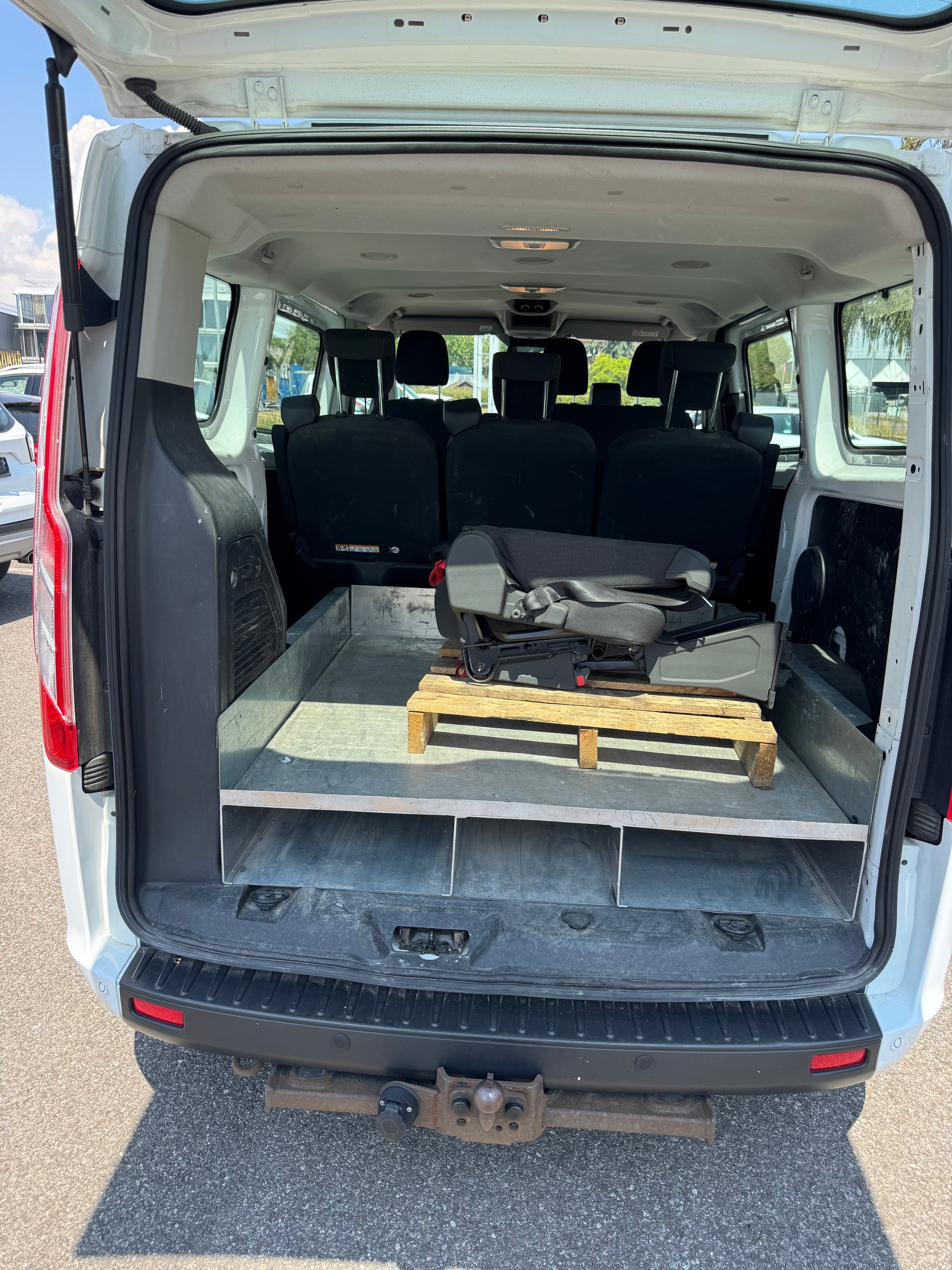 FORD Transit Custom 320 L1H1 Trend-image-9