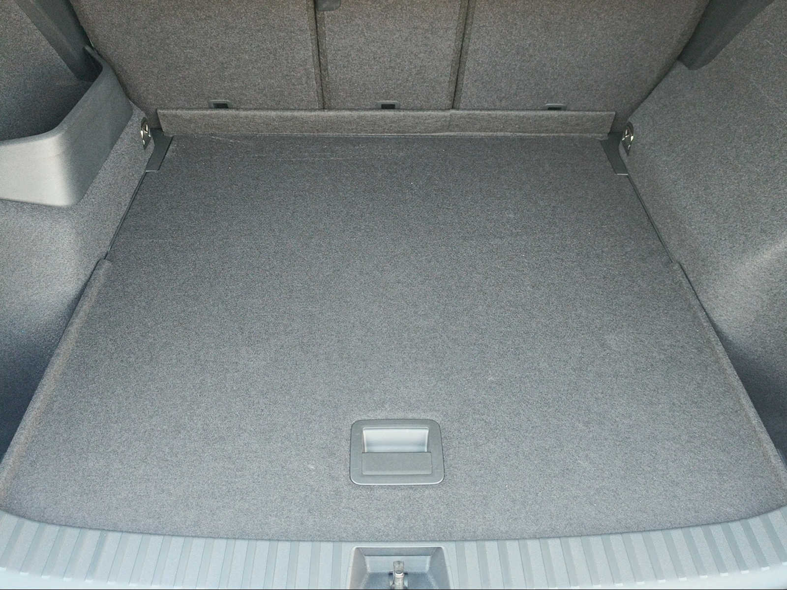 VW VW Tayron R-Line UNITED 2.0TSI Allrad-image-6