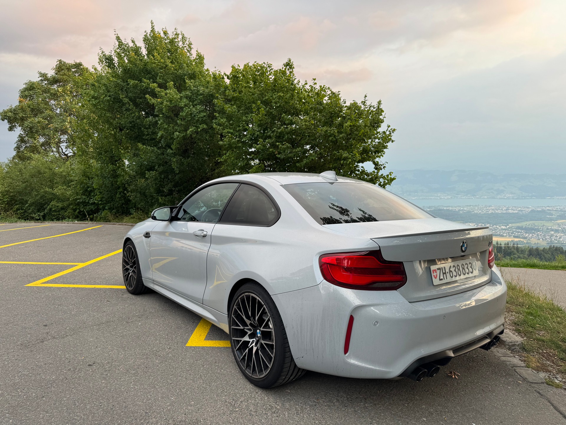 BMW M2 Competition-image-1