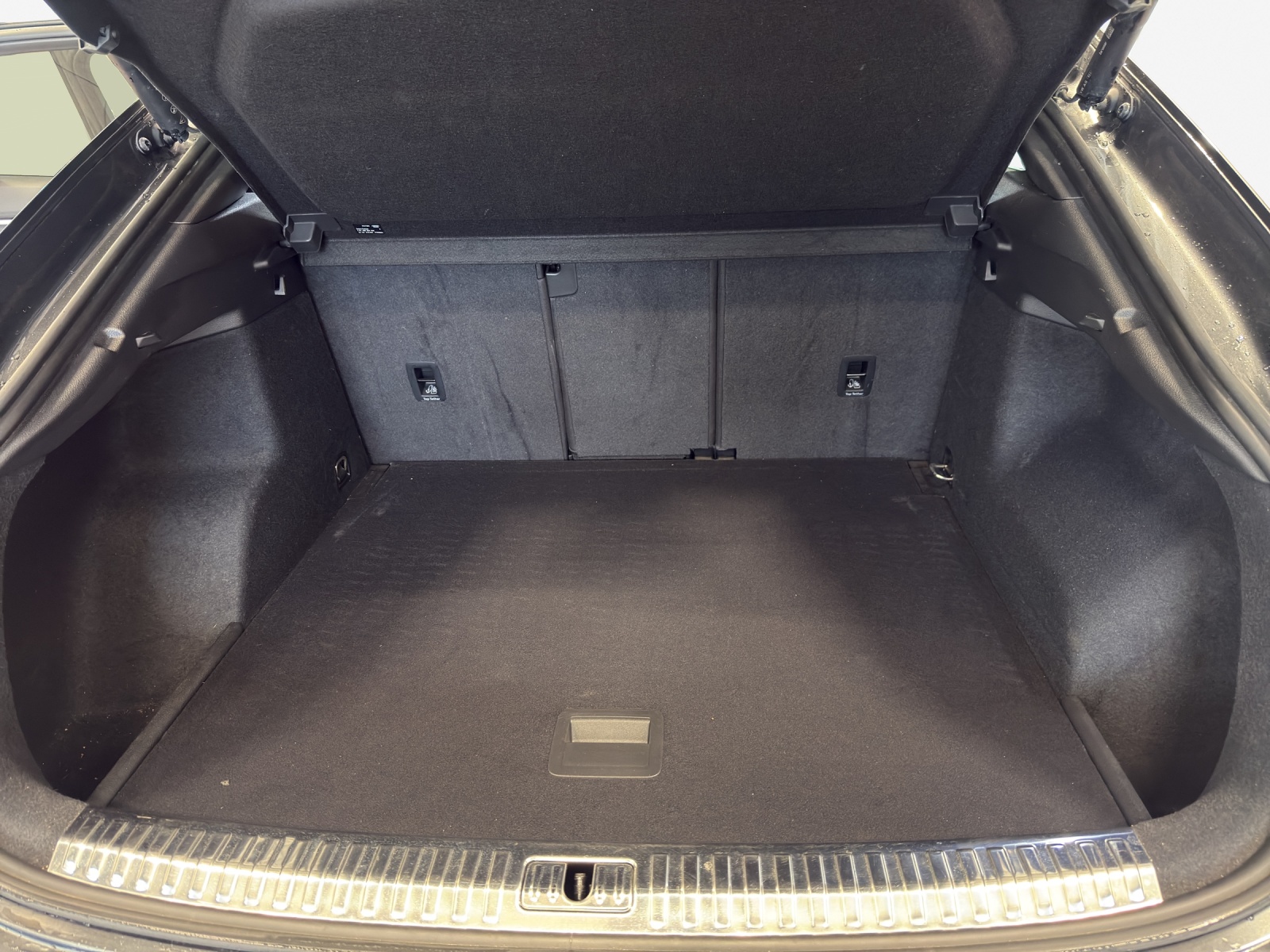 AUDI Q3 Sportback 35 TFSI S line Attraction S-tronic-image-12