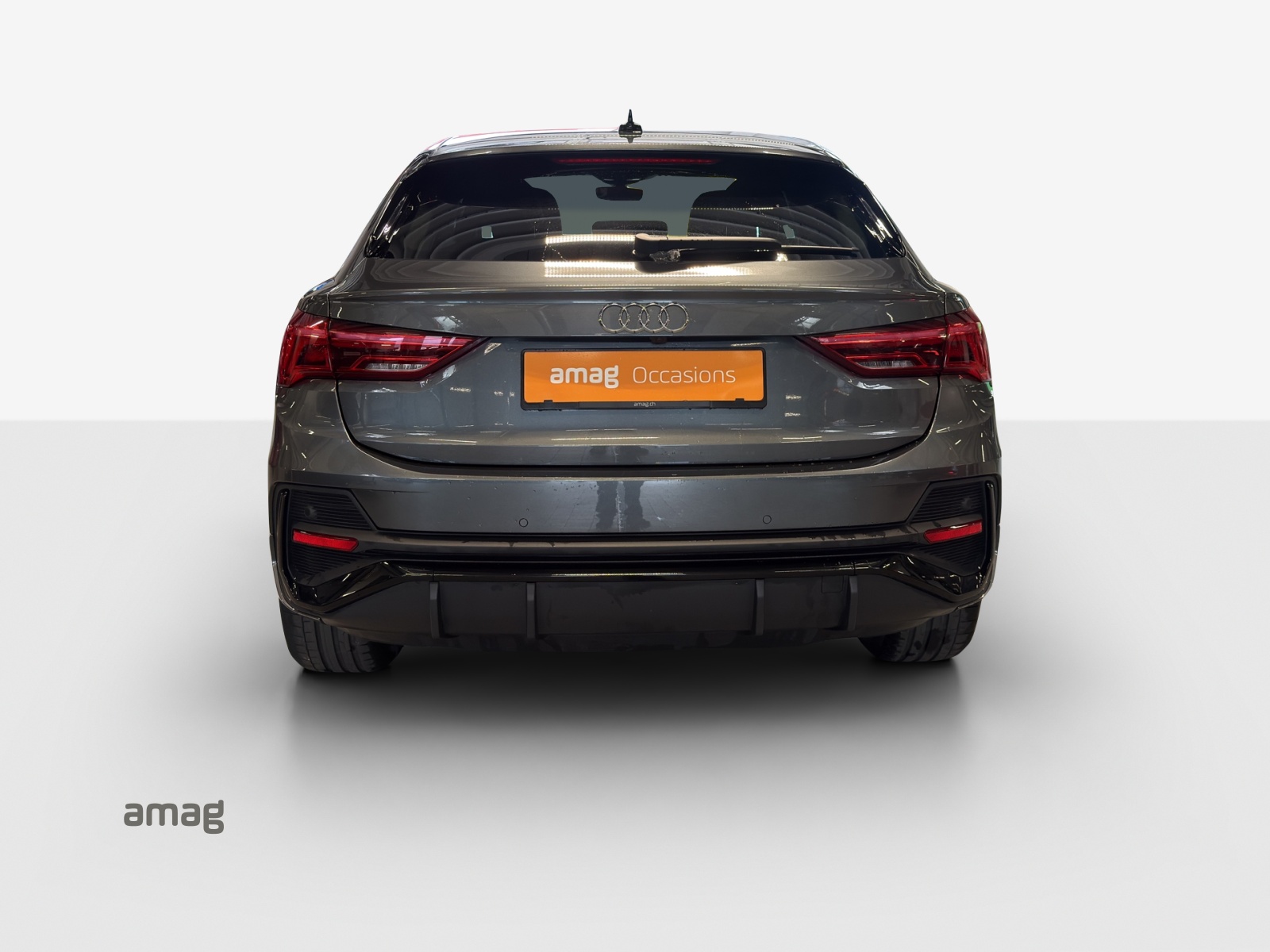 AUDI Q3 Sportback 35 TFSI S line Attraction S-tronic-showroom-element-3