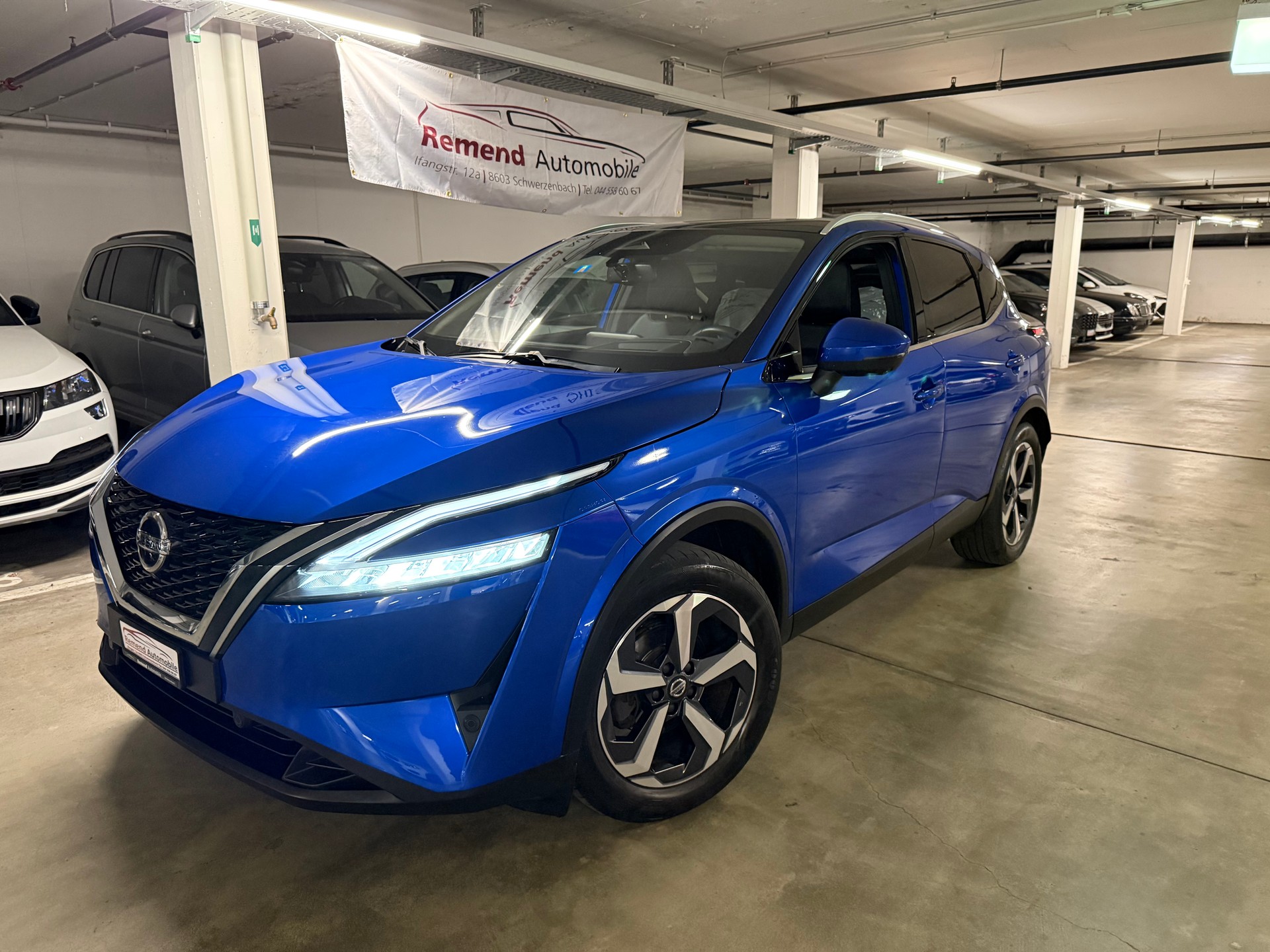 NISSAN Qashqai 1.3 DIG-T MHEV Premiere Edition Xtronic RF-Kamera 360, Panorama Glasdach-image-1