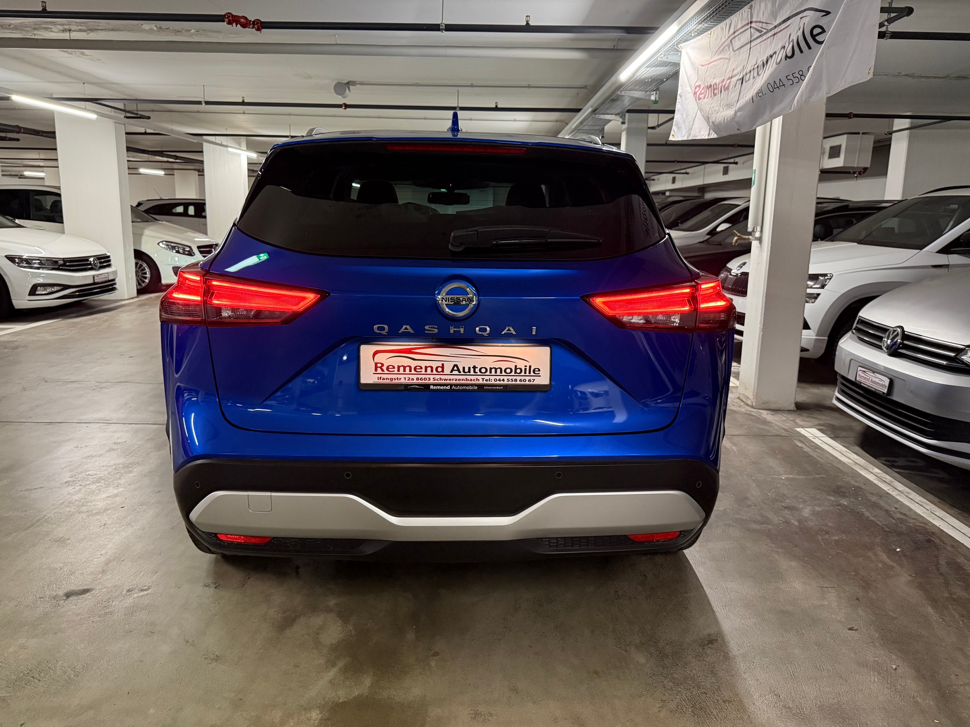 NISSAN Qashqai 1.3 DIG-T MHEV Premiere Edition Xtronic RF-Kamera 360, Panorama Glasdach-image-5