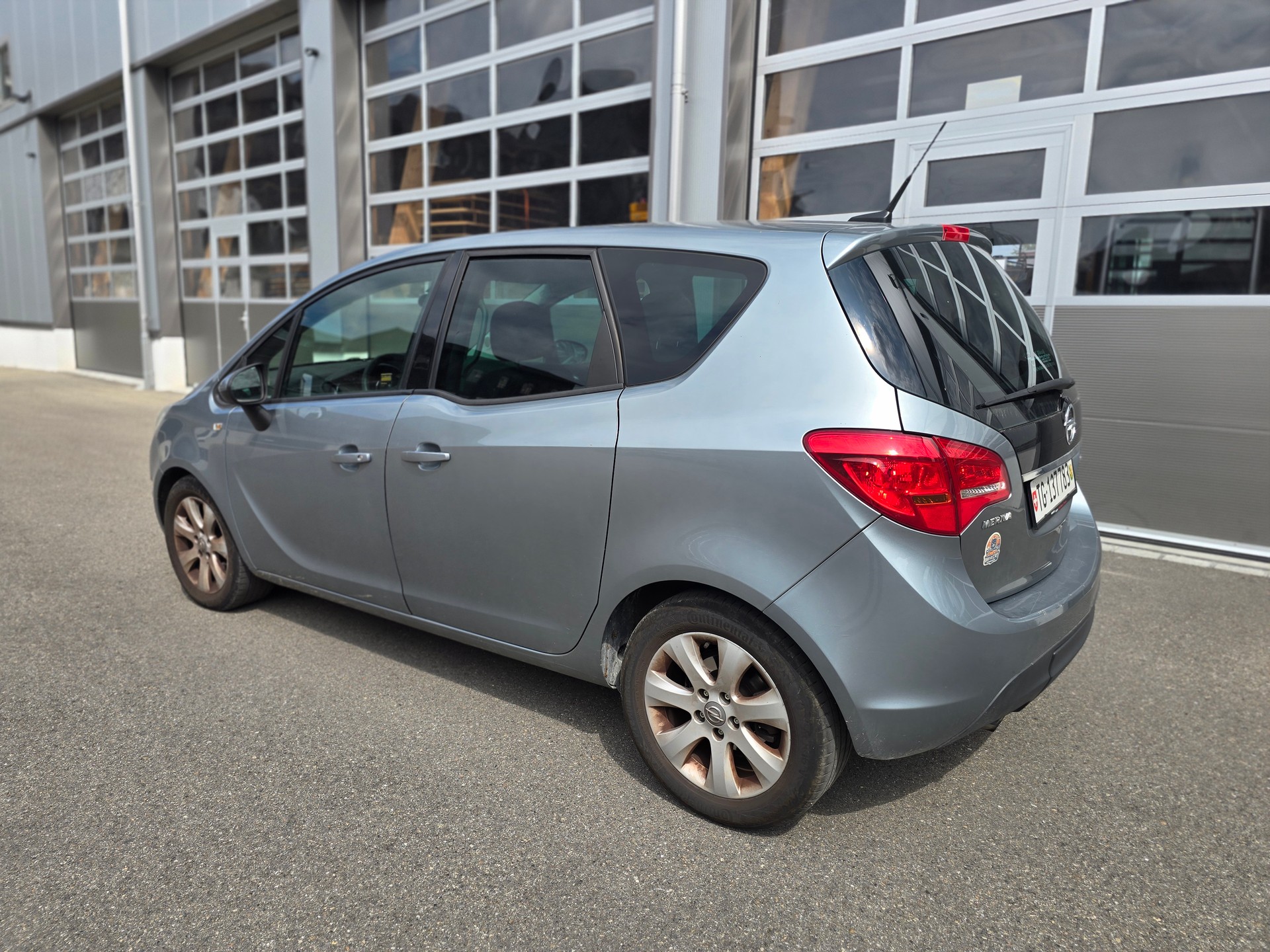 OPEL Meriva 1.4 Turbo Enjoy-image-1