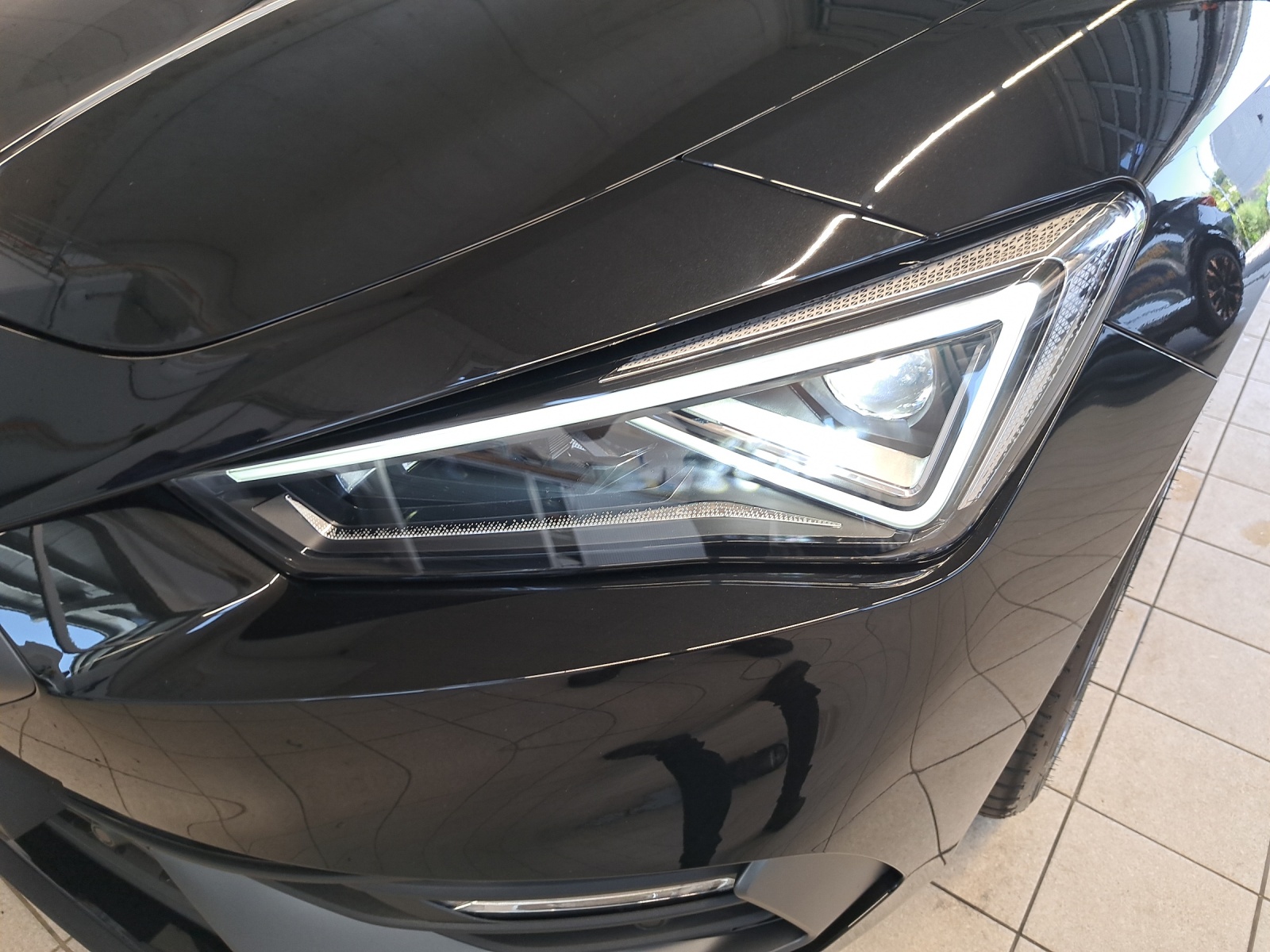 SEAT Leon ST 1.5 eTSI mHEV DSG Move FR-image-19
