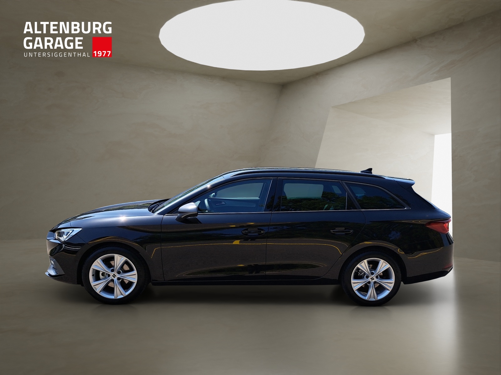 SEAT Leon ST 1.5 eTSI mHEV DSG Move FR-image-1