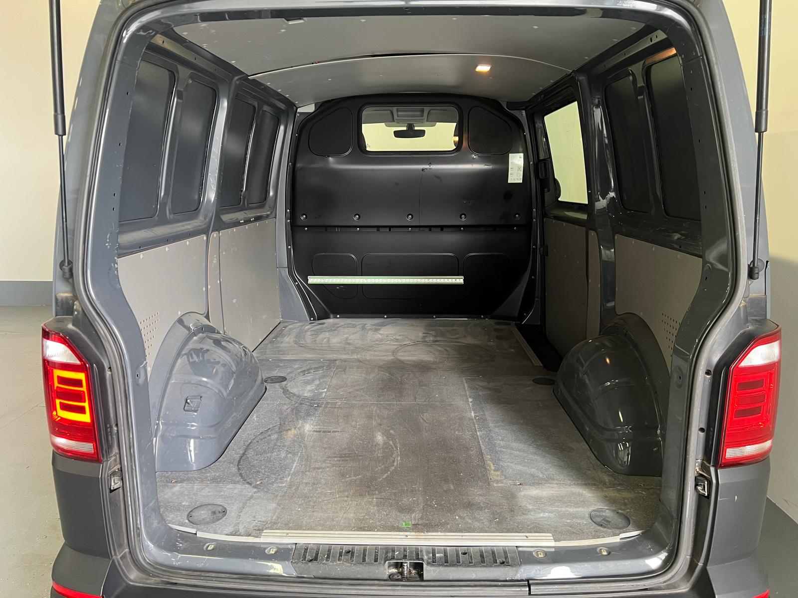 VW T6 2.0 TDI DSG-image-17