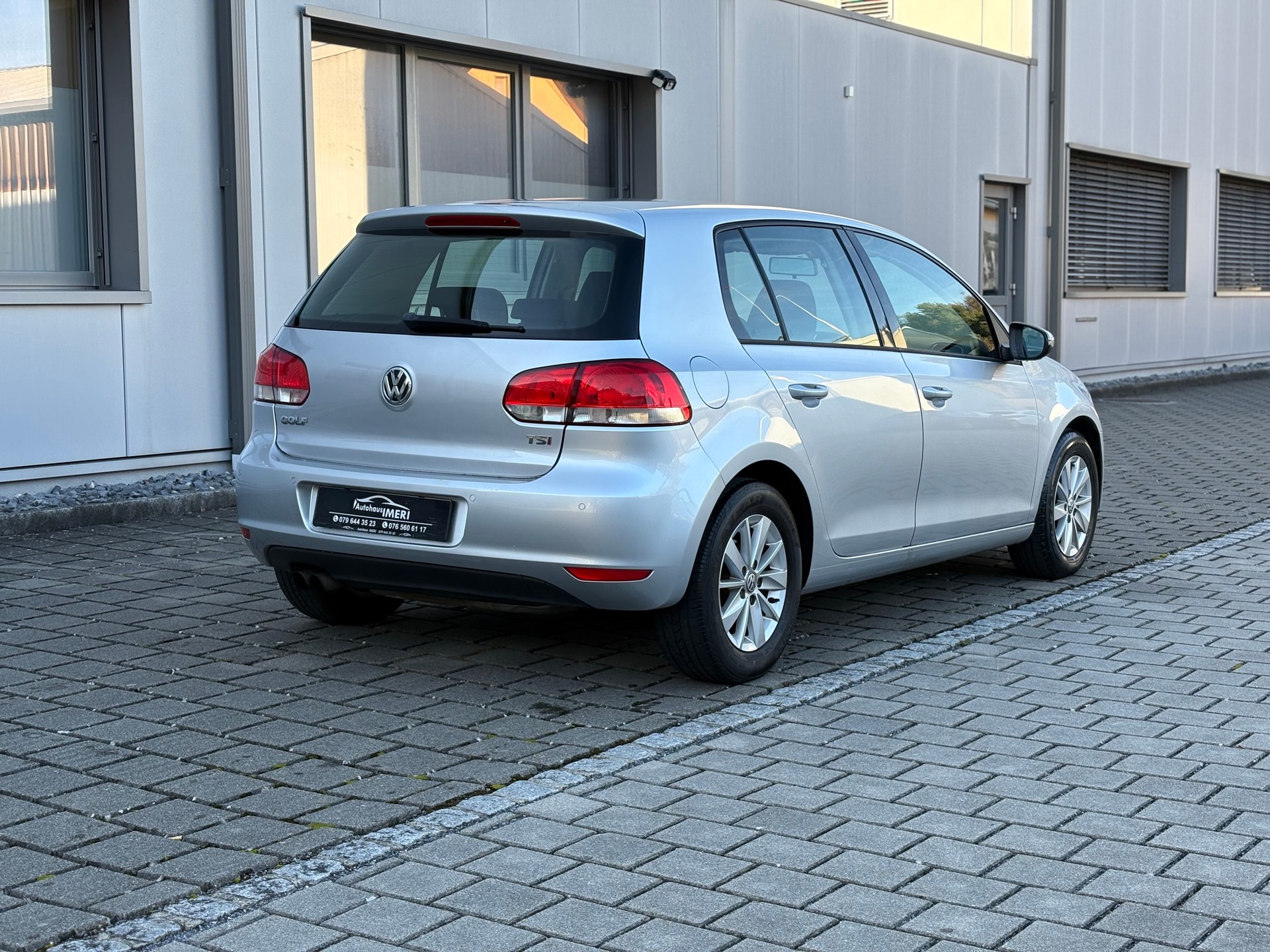 VW Golf 1.4 TSI Trendline-image-9