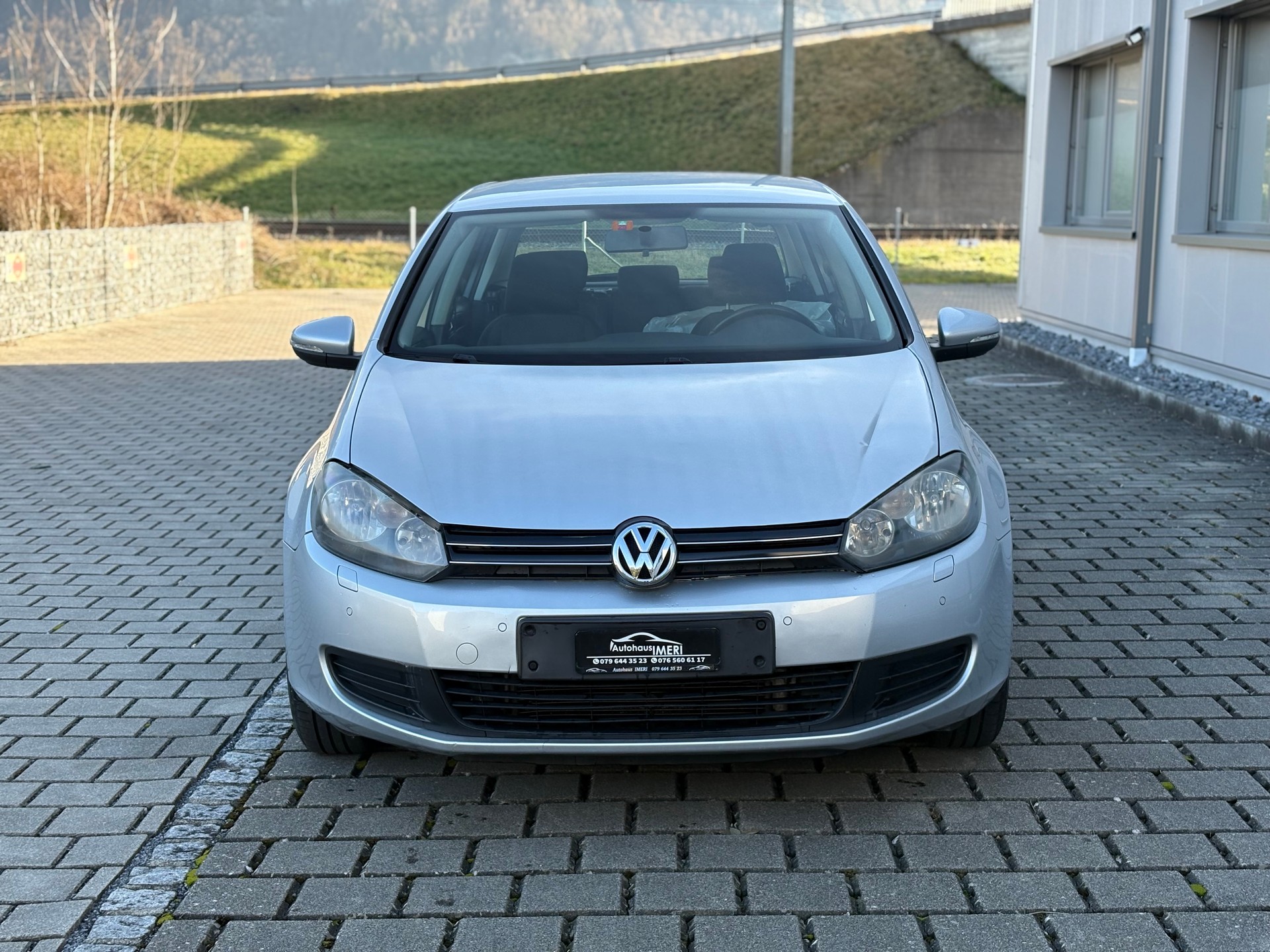 VW Golf 1.4 TSI Trendline-image-2