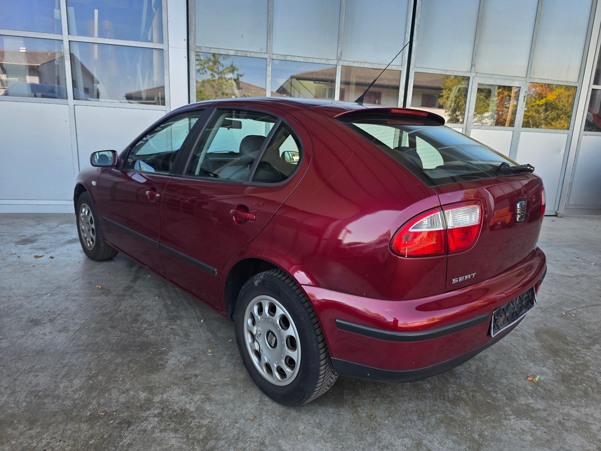 SEAT Leon 1.8 Signo-image-8