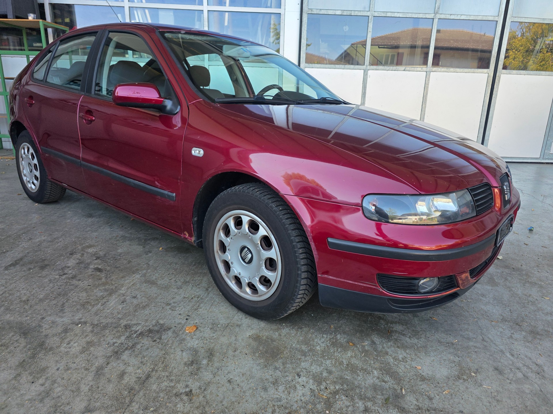SEAT Leon 1.8 Signo-image-2