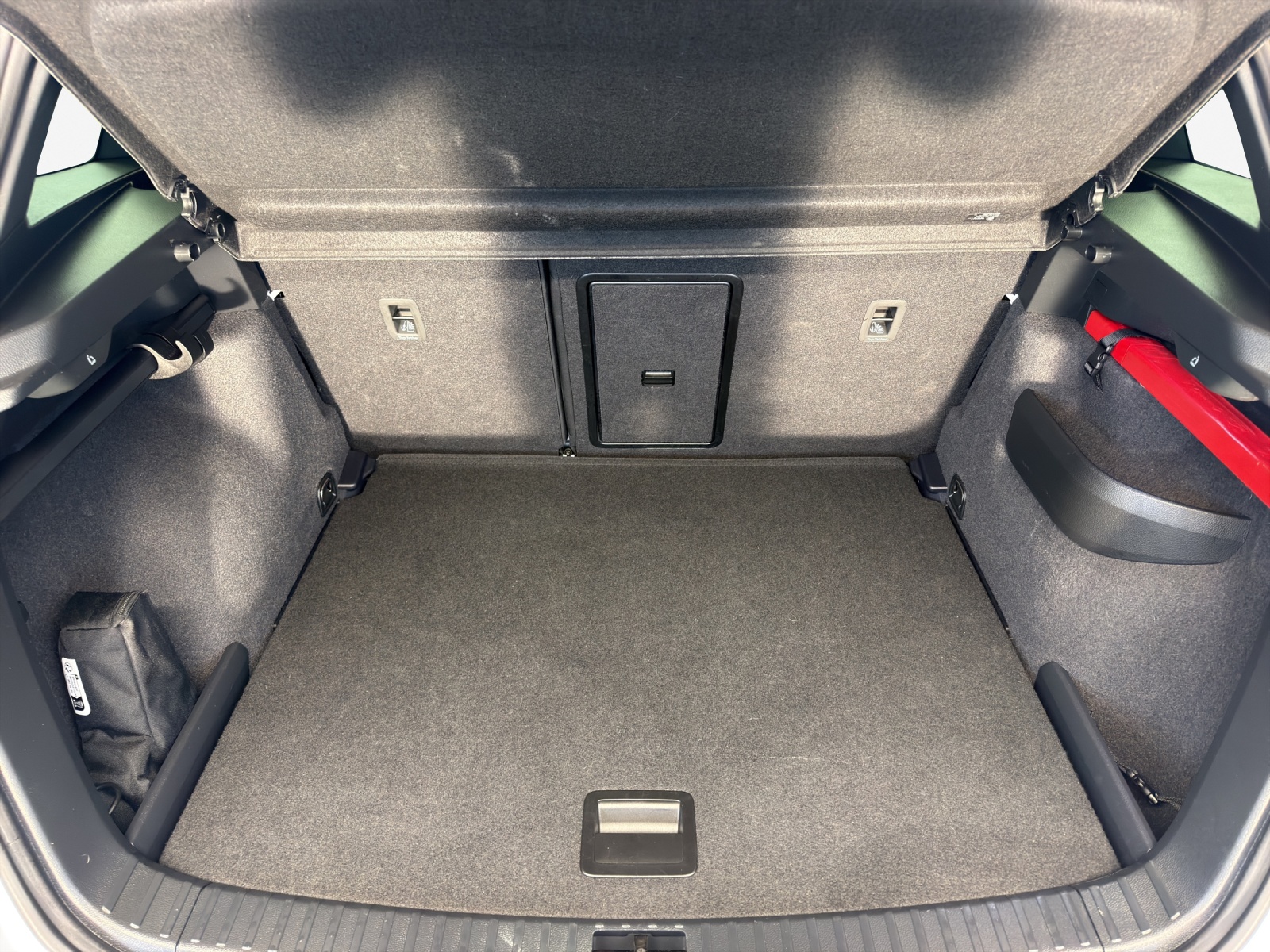 SKODA Karoq 2.0 TSI SportLine 4x4 DSG-image-12
