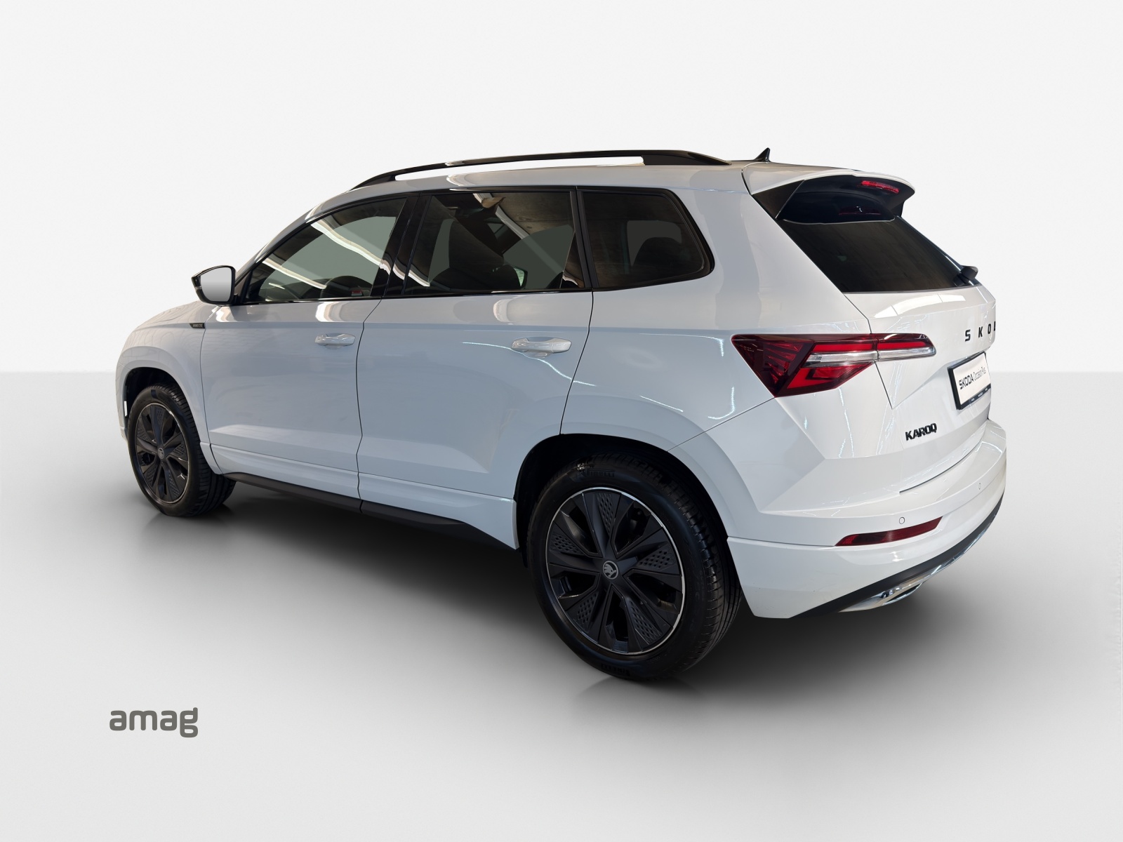SKODA Karoq 2.0 TSI SportLine 4x4 DSG-image-2