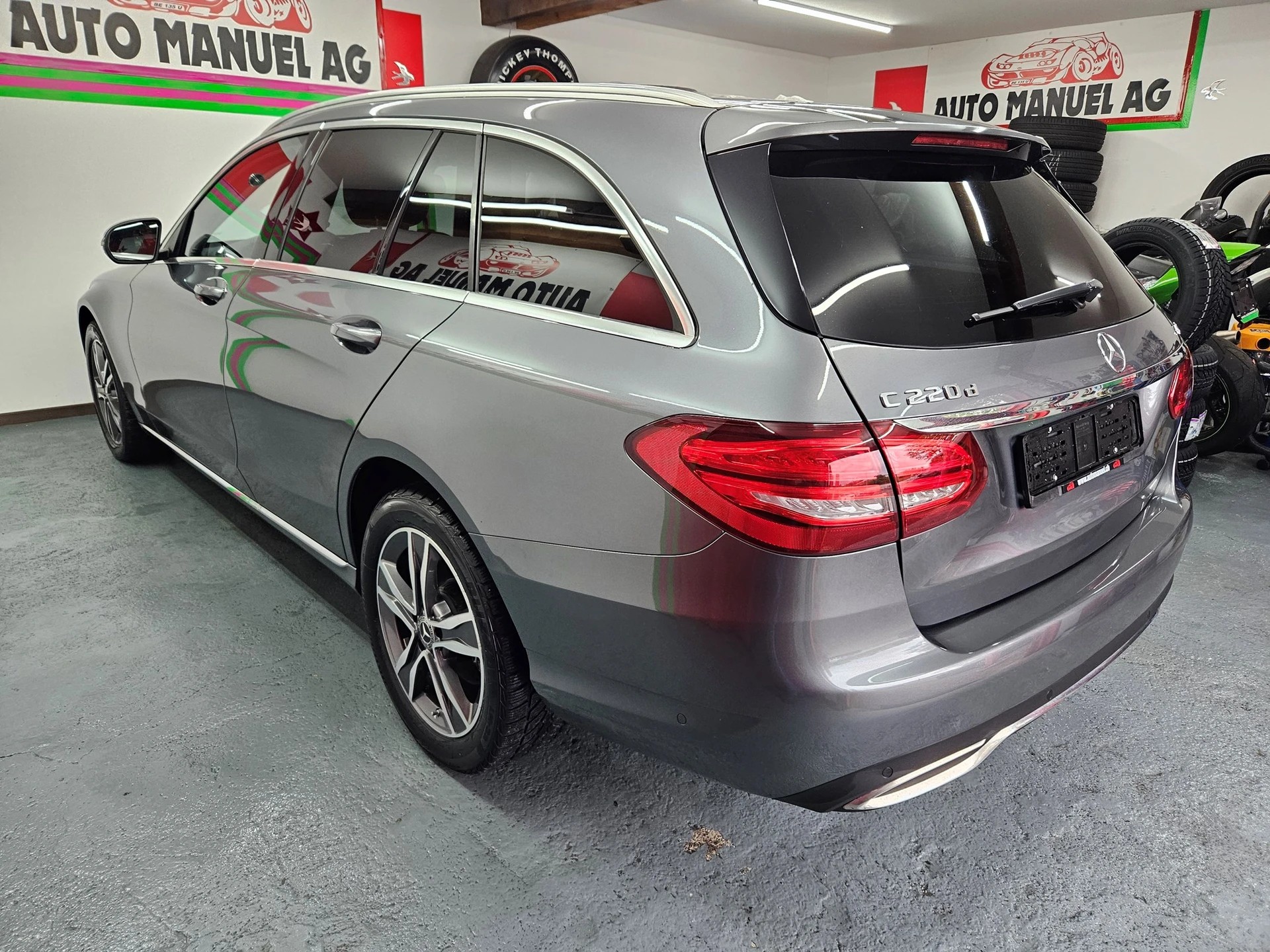MERCEDES-BENZ C 220 d Avantgarde 4Matic 9G-Tronic-image-7