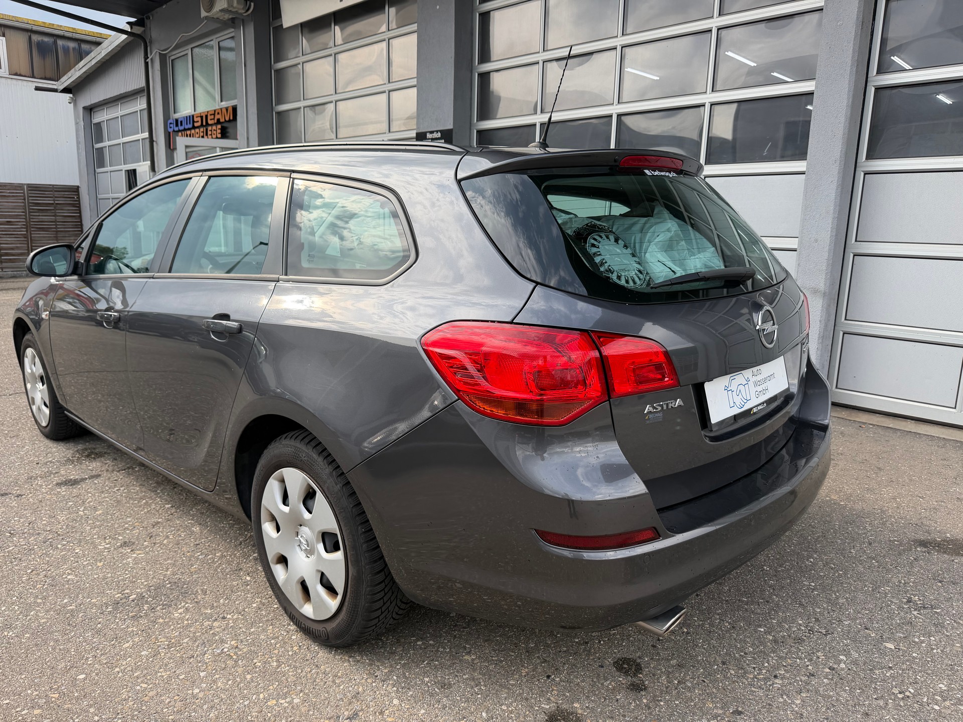 OPEL Astra SportsTourer 1.4i 16V Turbo-image-3