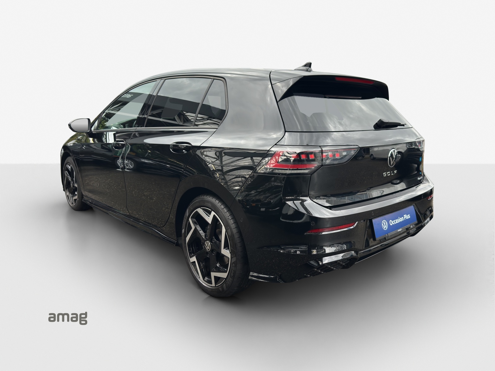 VW Golf 2.0 TSI R-Line DSG 4 Motion-image-2