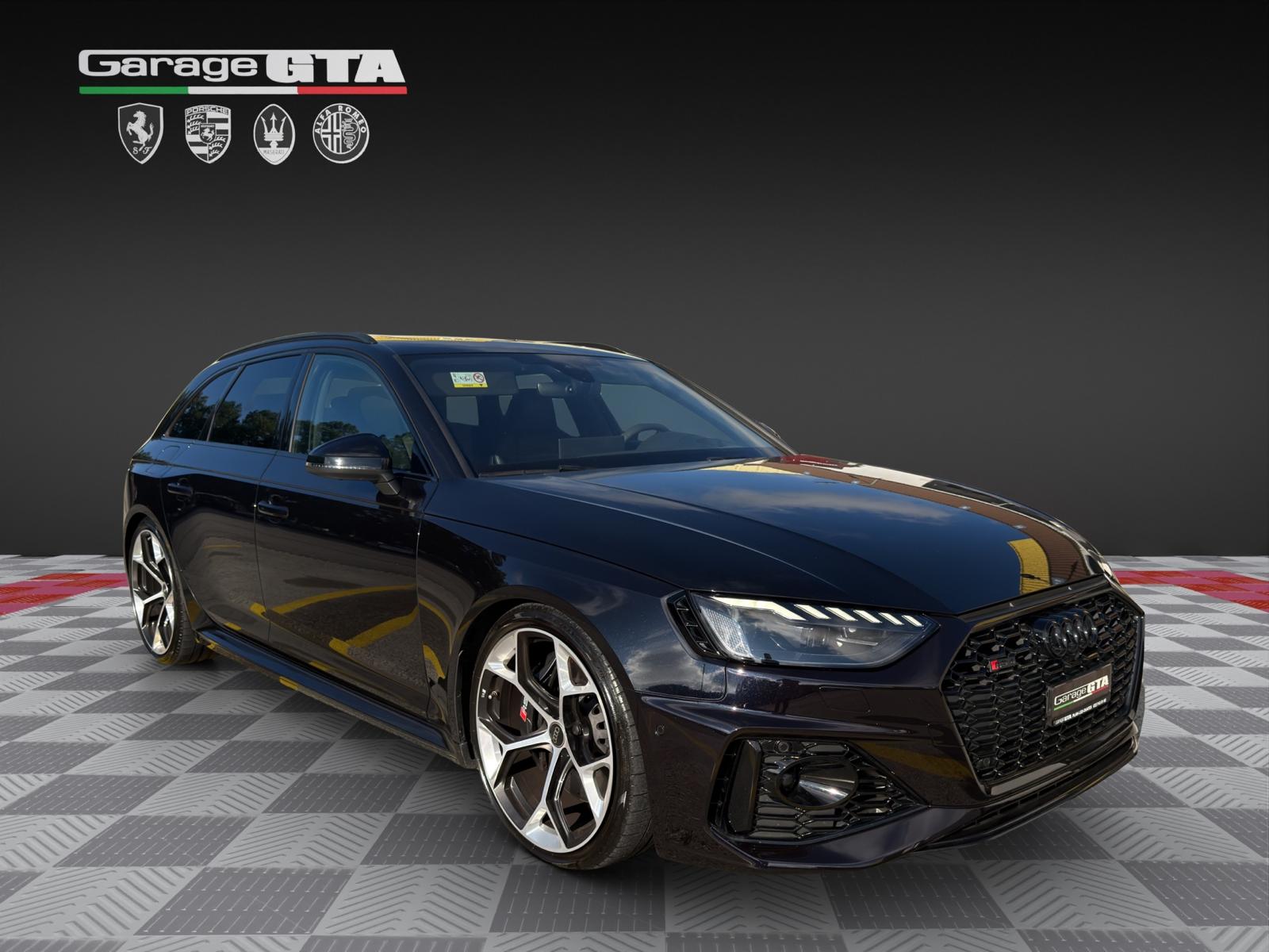 AUDI RS4 Avant Performante-image-6