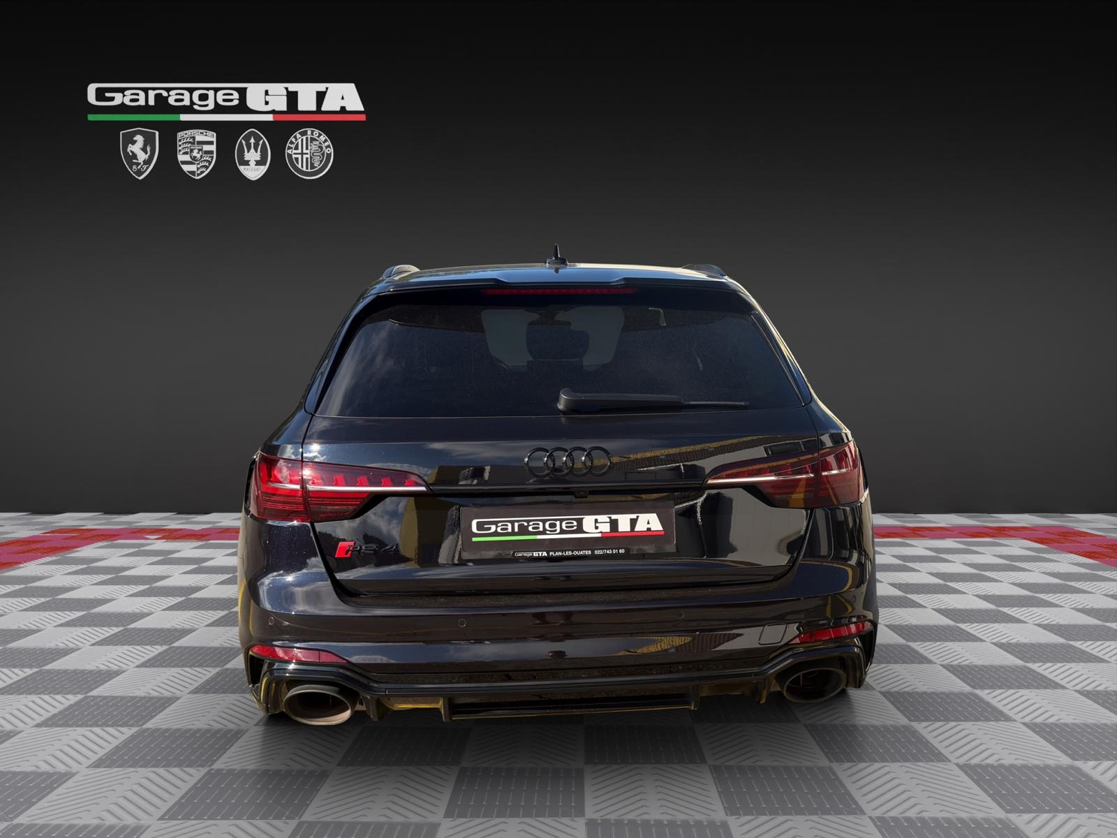 AUDI RS4 Avant Performante-image-3