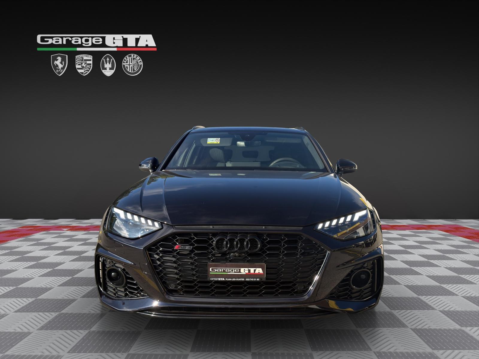 AUDI RS4 Avant Performante-image-7
