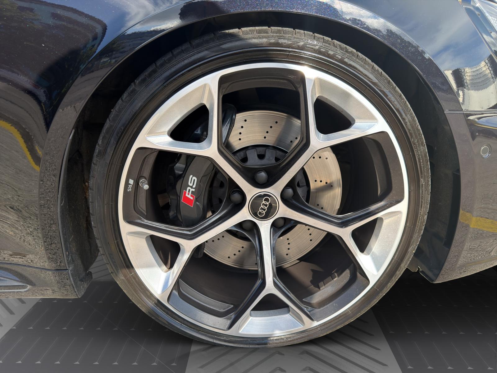AUDI RS4 Avant Performante-image-22