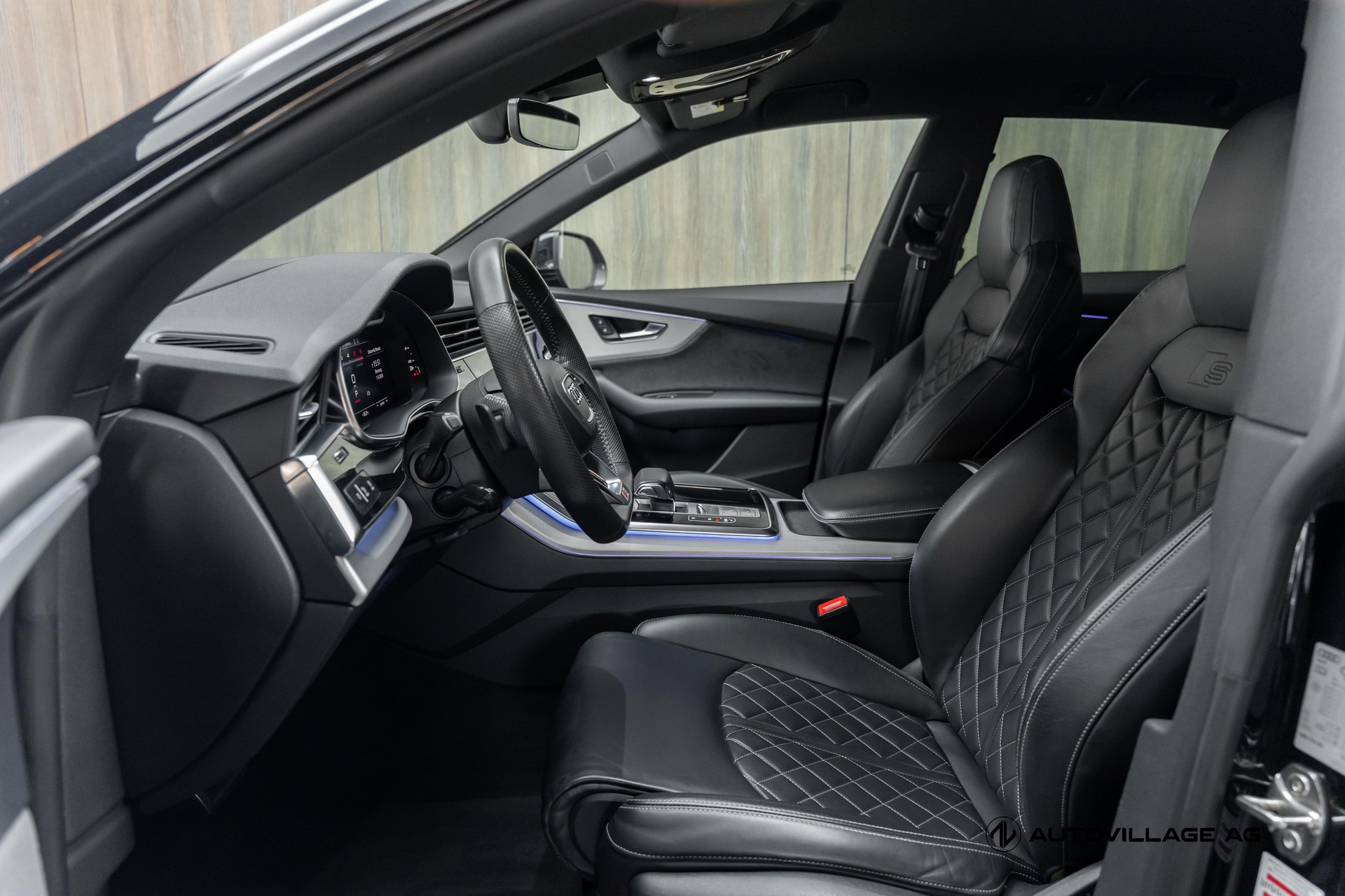 AUDI Q8 50 TDI quattro tiptronic | S-Line | CH-Fz-image-4