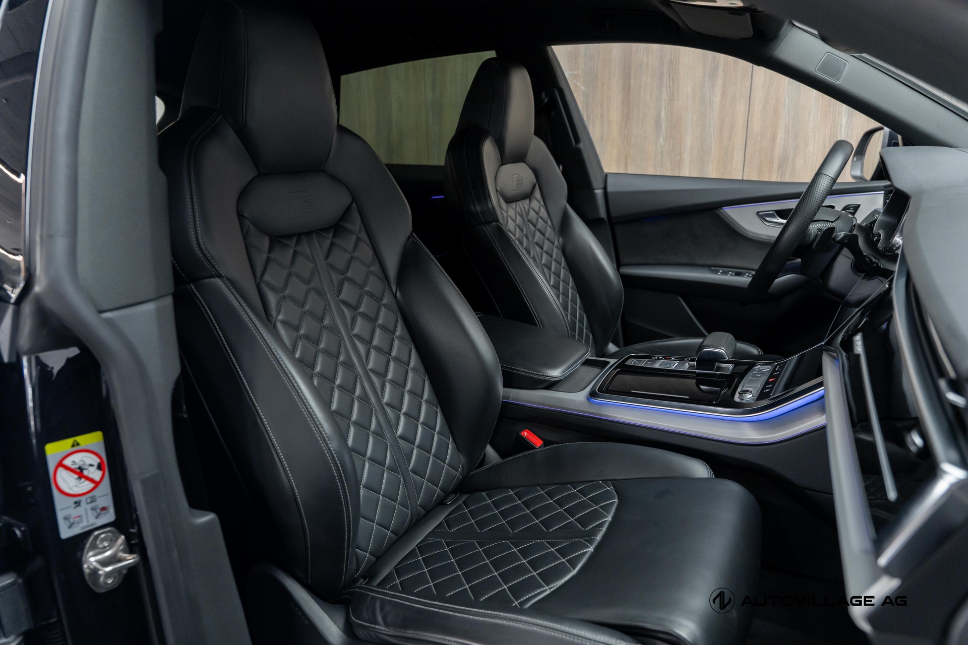 AUDI Q8 50 TDI quattro tiptronic | S-Line | CH-Fz-image-8