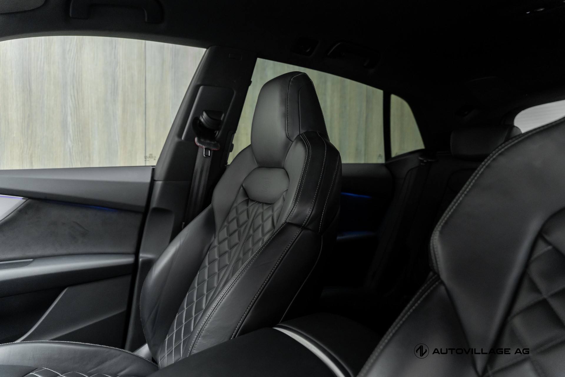 AUDI Q8 50 TDI quattro tiptronic | S-Line | CH-Fz-image-6