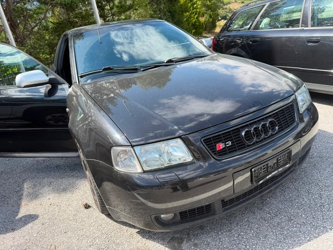 AUDI S3 quattro-image-1