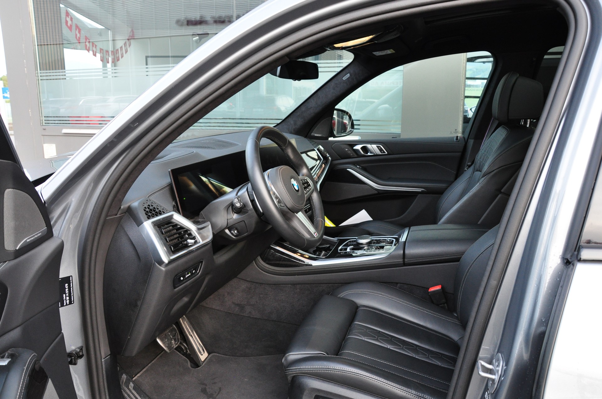 BMW X7 xDrive 48V 40d M Sport Pro Steptronic-image-11